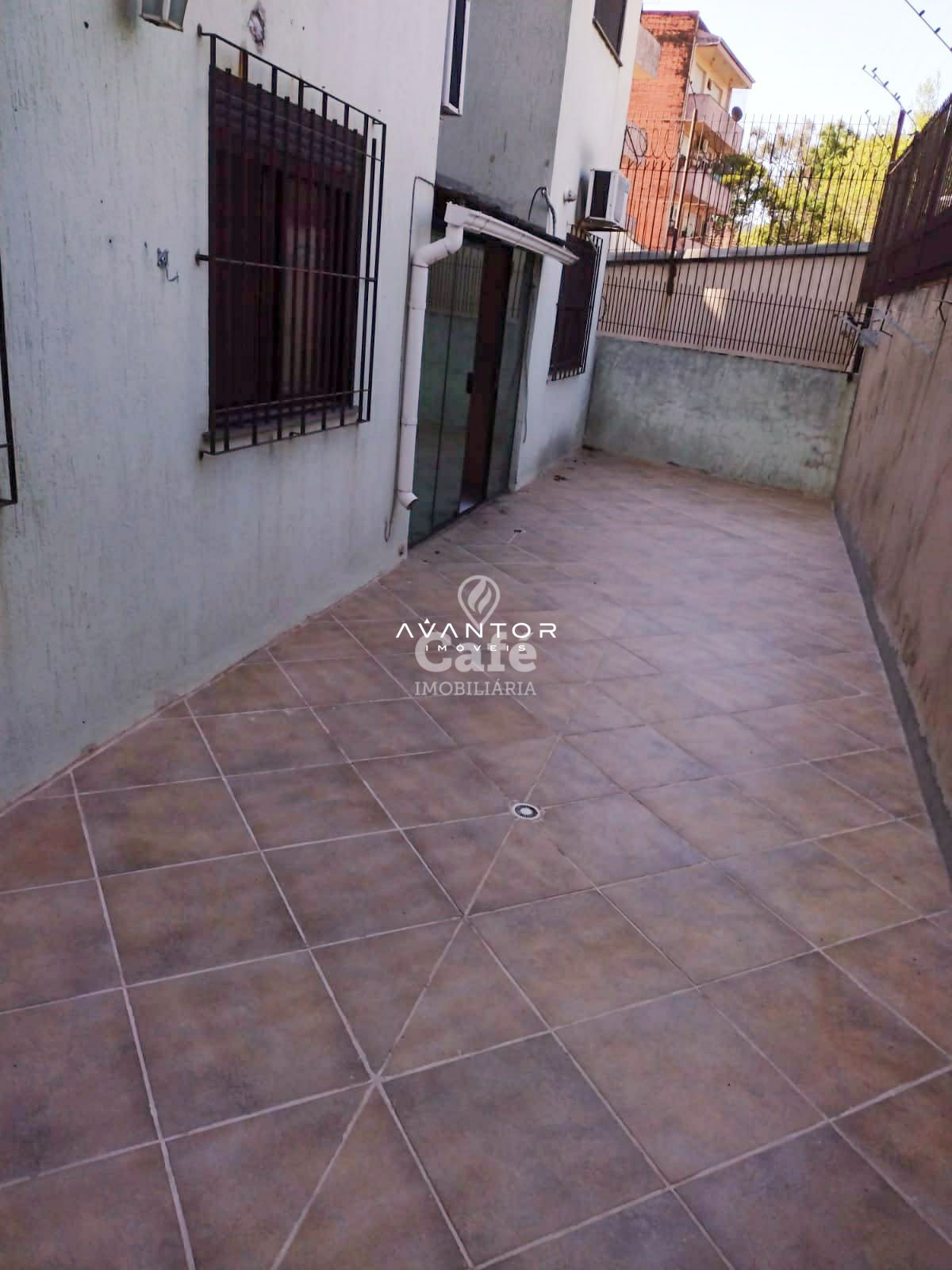 Apartamento, 2 Dormitórios, 2 Banheiros, 1 Vaga, Sacada, Churrasqueira, Semimobiliado, Cen — Apartamento com 2 quartos à venda em Centro, Santa Maria/RS