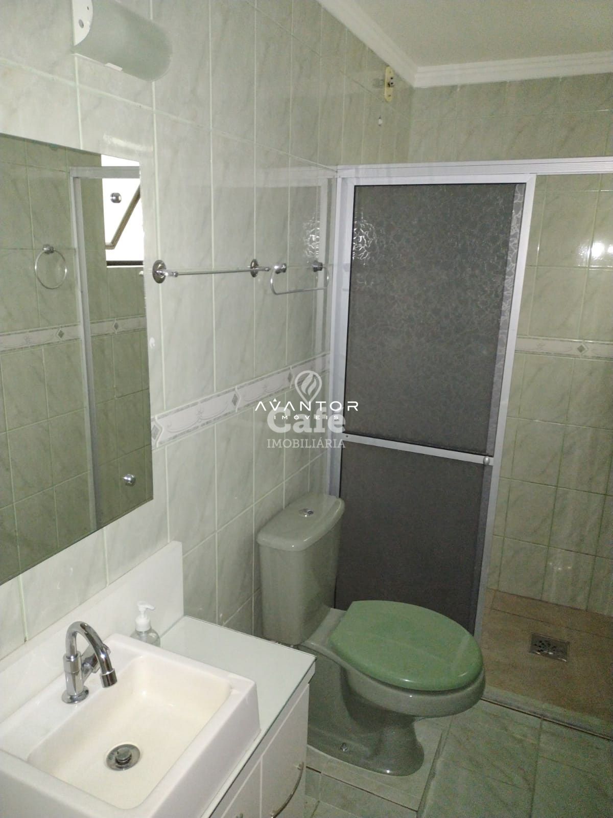 Apartamento, 2 Dormitórios, 2 Banheiros, 1 Vaga, Sacada, Churrasqueira, Semimobiliado, Cen — Apartamento com 2 quartos à venda em Centro, Santa Maria/RS