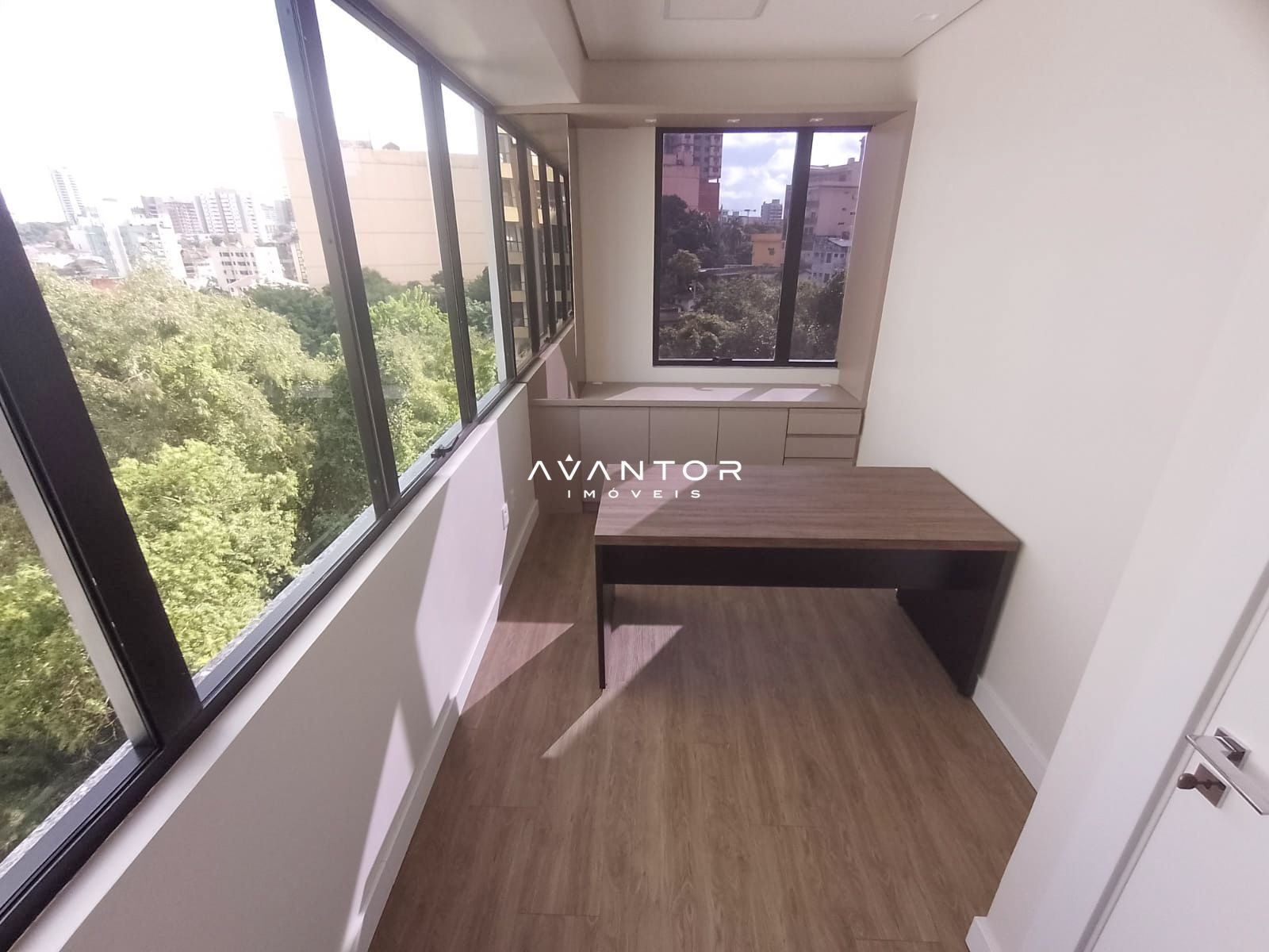 Sala Comercial com 3 salas à venda no Queluz Office, em Nossa Senhora das Dores, Santa Maria/RS — foto 8 de 15