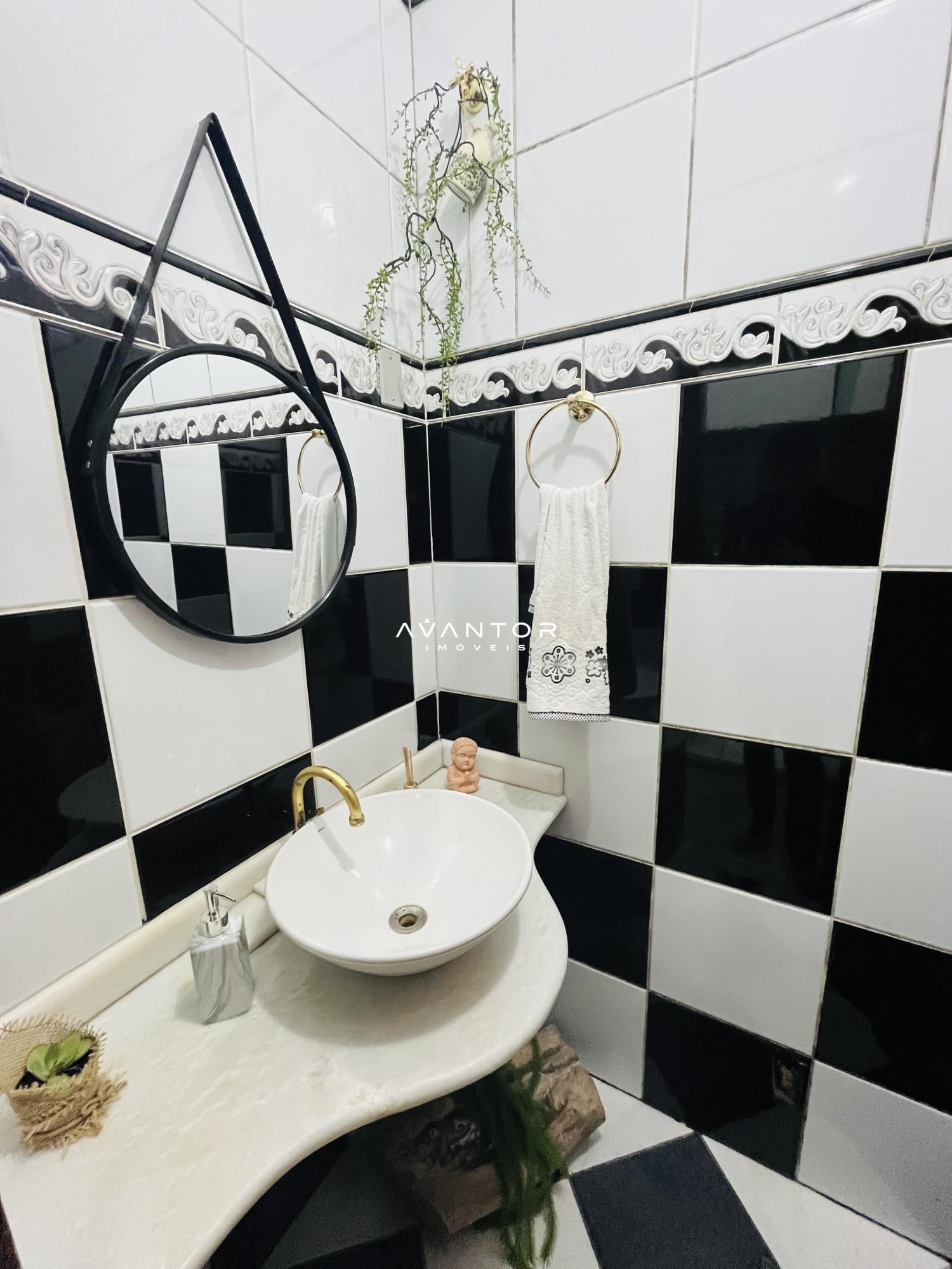 Casa com 4 quartos à venda em Nossa Senhora Medianeira, Santa Maria/RS — foto 10 de 16