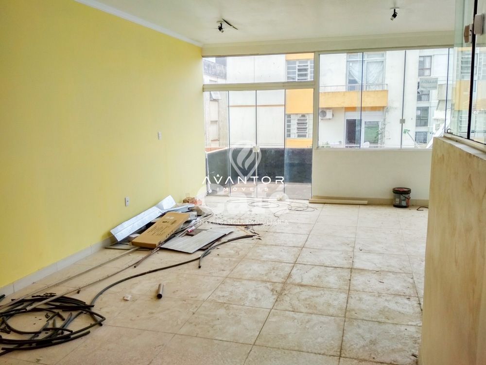 Sala comercial com excelente localização no Centro de Santa Maria-RS — Sala Comercial para alugar em Nossa Senhora de Fátima, Santa Maria/RS
