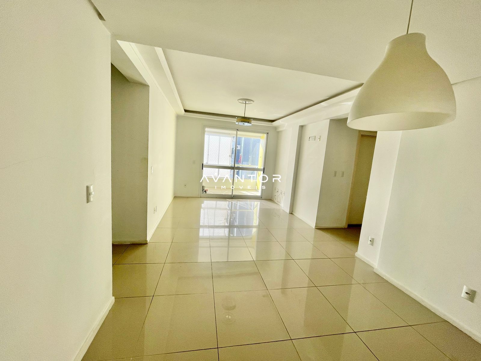 Apartamento com 2 quartos à venda no Residencial Roma, em Centro, Santa Maria/RS — foto 2 de 17