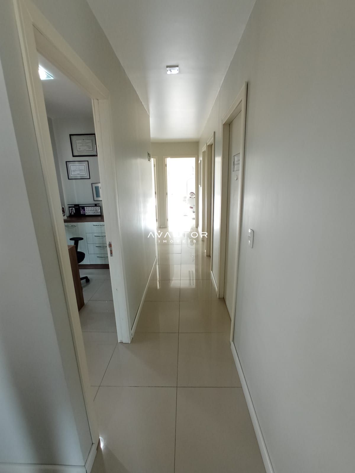 Sala Comercial com 4 salas para alugar no Edifício das Clínicas, em Centro, Santa Maria/RS — foto 5 de 13