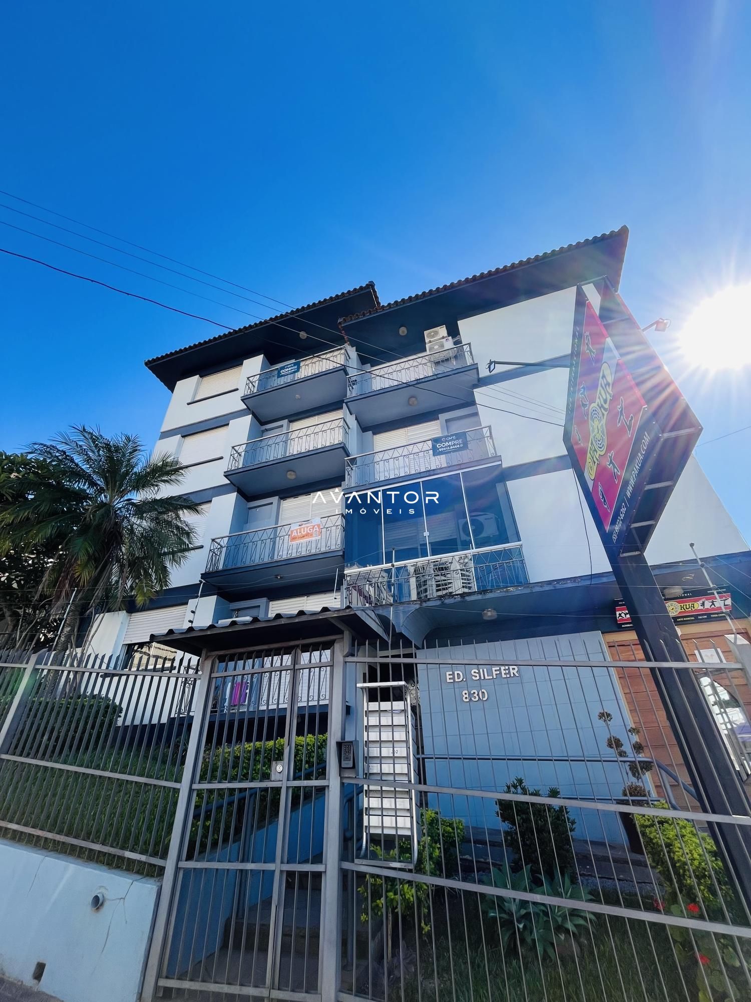 Apartamento com 2 quartos à venda no Edifício Silfer, em Nossa Senhora de Lourdes, Santa Maria/RS — foto 2 de 15