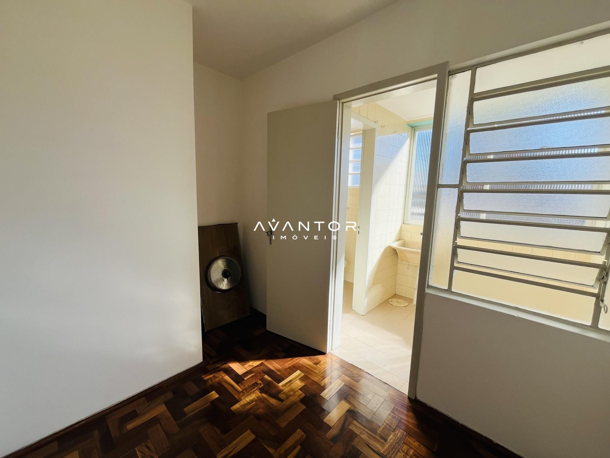 Apartamento com 2 quartos à venda no Edifício Silfer, em Nossa Senhora de Lourdes, Santa Maria/RS — foto 12 de 13