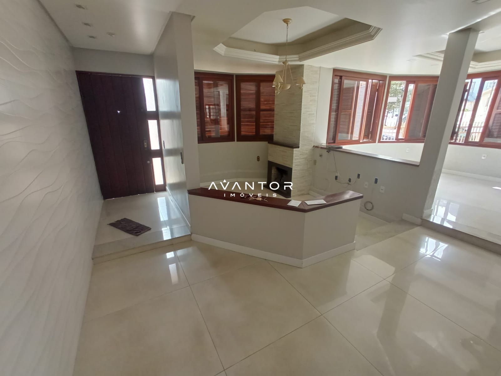 Casa com 4 quartos à venda em Nossa Senhora do Rosário, Santa Maria/RS — foto 4 de 39