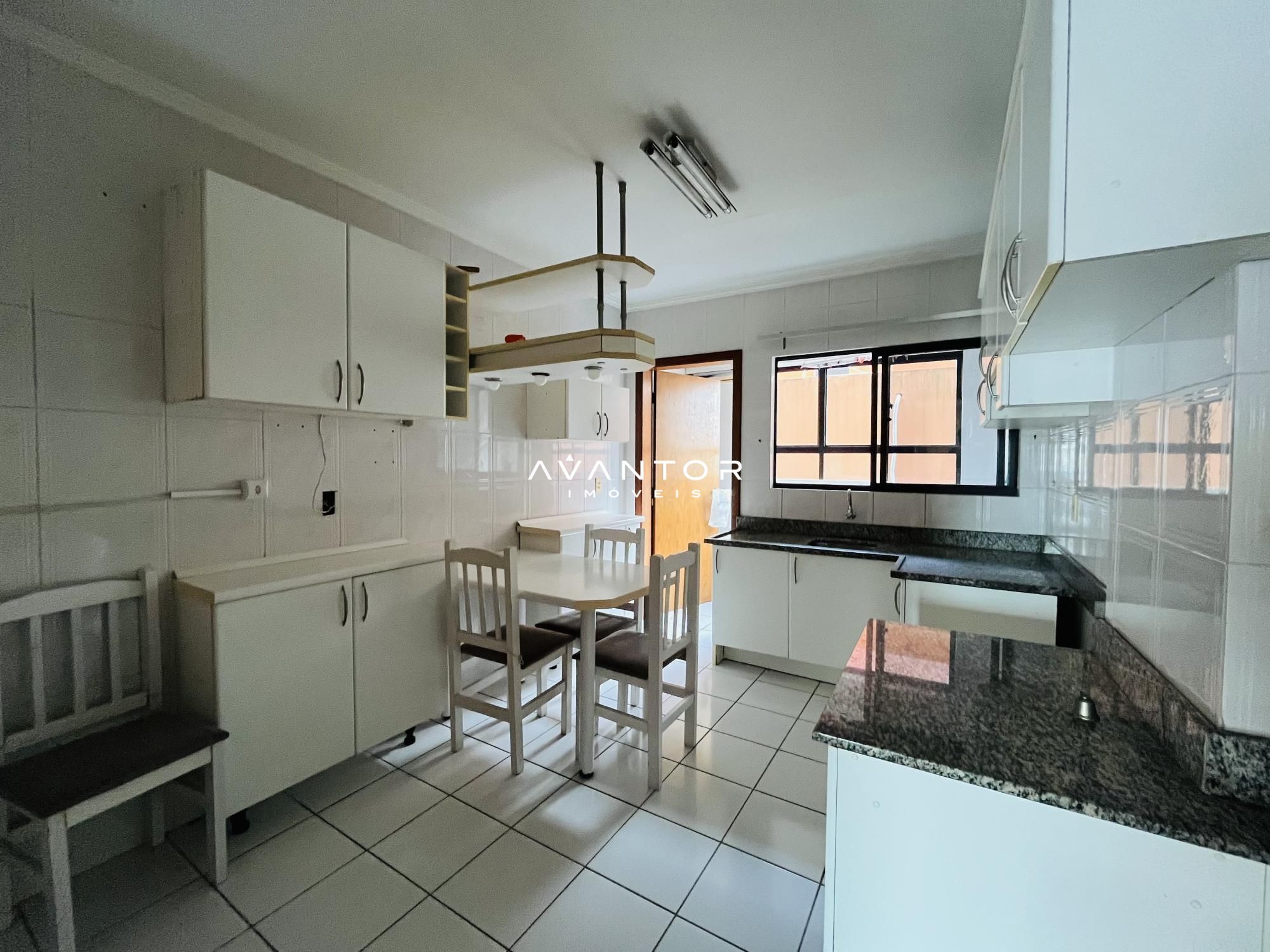 Apartamento com 3 quartos à venda no Edifício Nashville, em Centro, Santa Maria/RS — foto 2 de 13