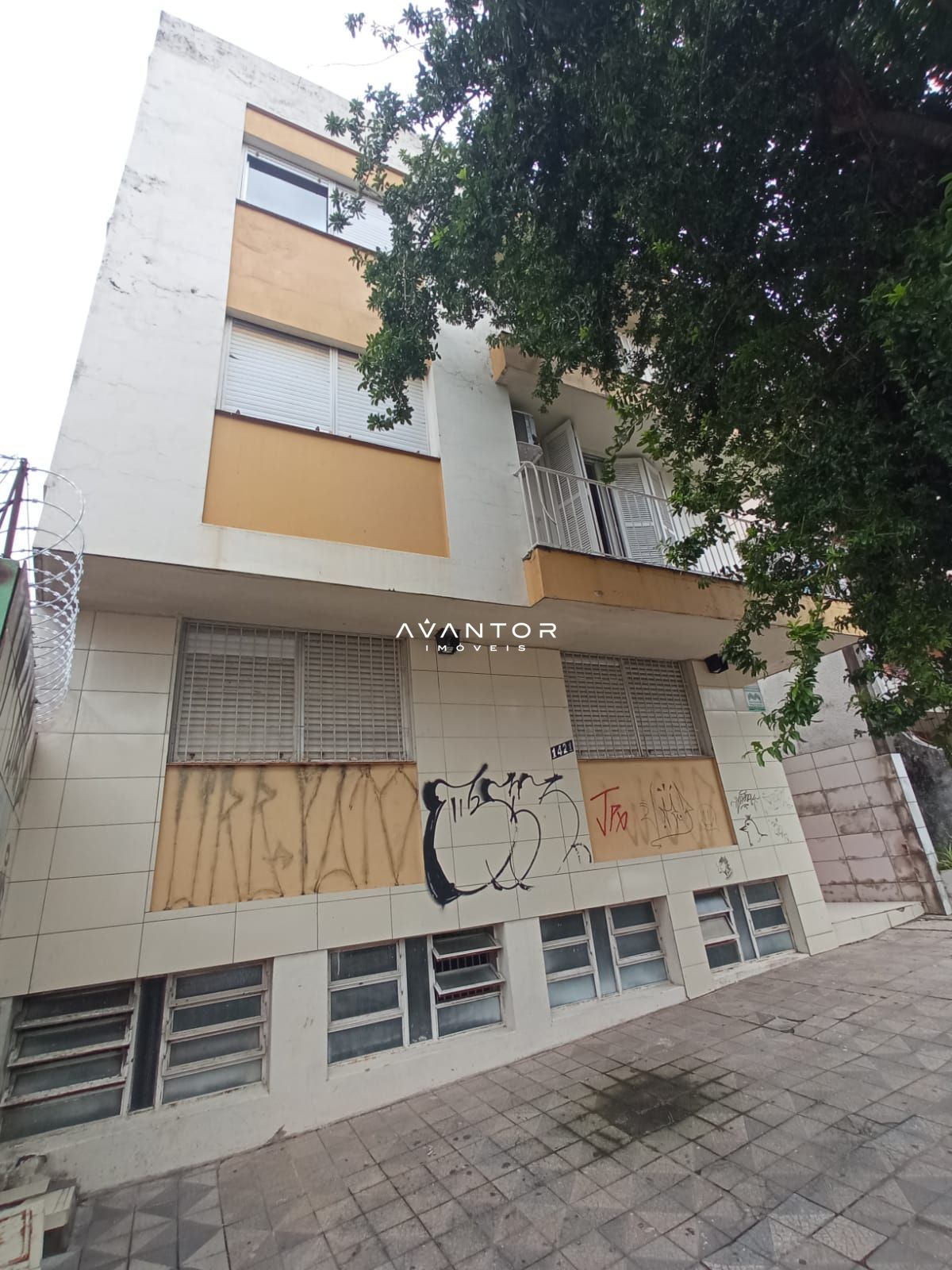 Apartamento com 2 quartos à venda no Edificio Tupancy, em Bonfim, Santa Maria/RS — foto 2 de 13