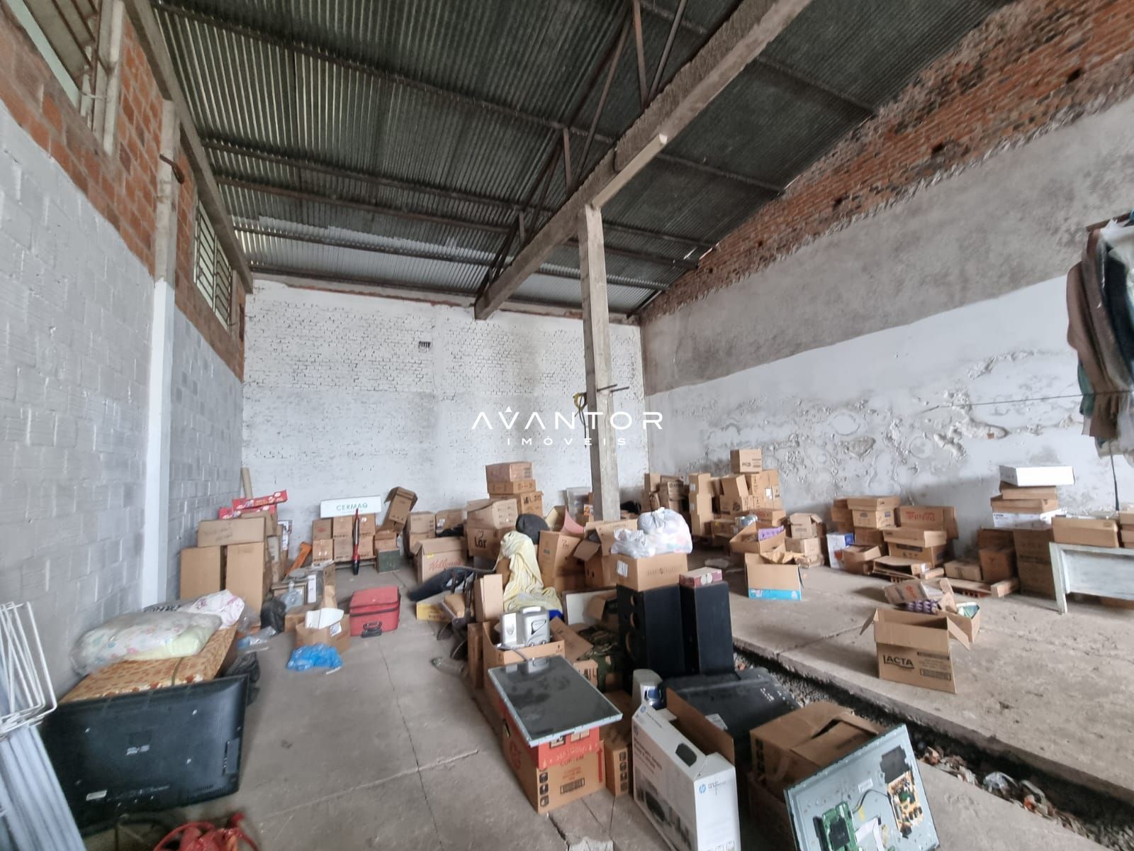 Prédio Comercial com 1 sala à venda em Camobi, Santa Maria/RS — foto 3 de 10