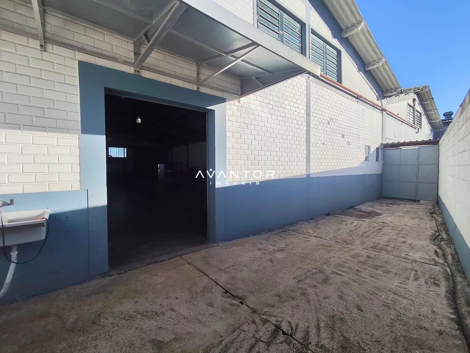 Pavilhão com 1 sala para alugar em Camobi, Santa Maria/RS — foto 8 de 16