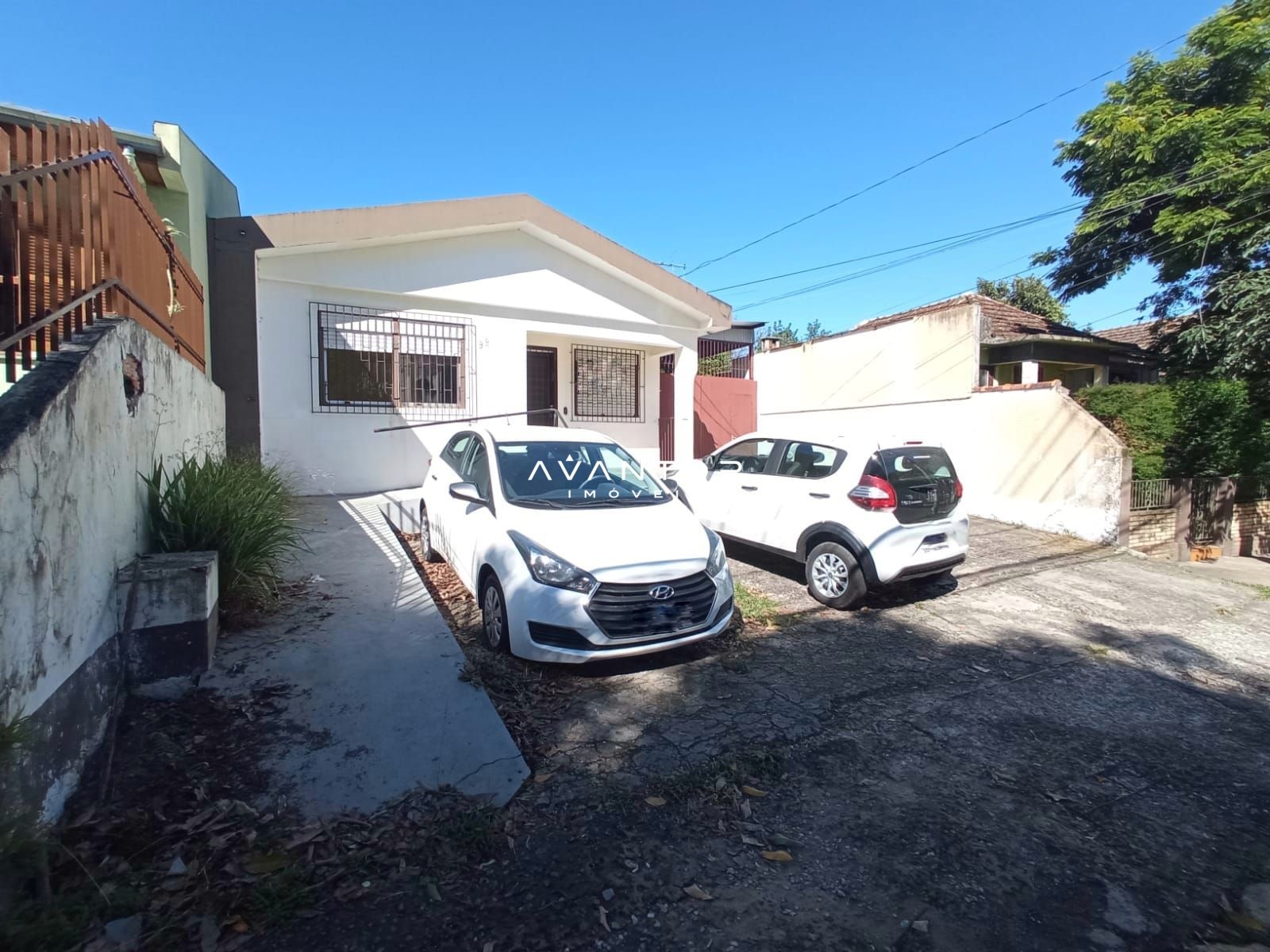Casa Comercial com 4 salas à venda em Nossa Senhora de Lourdes, Santa Maria/RS — foto 2 de 23