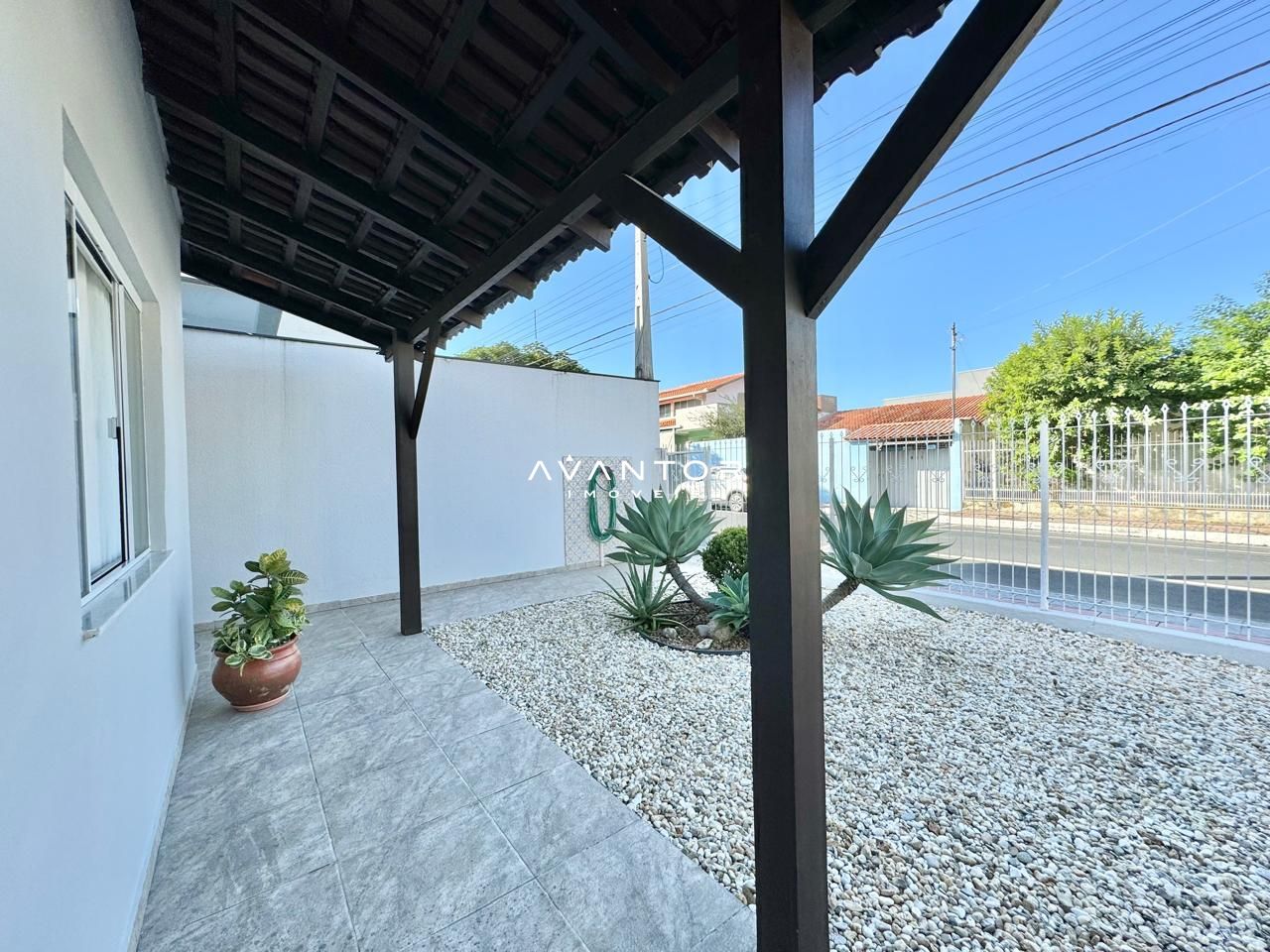 Casa com 2 quartos à venda em Jardim Iate Clube, Balneário Camboriú/SC — foto 3 de 17