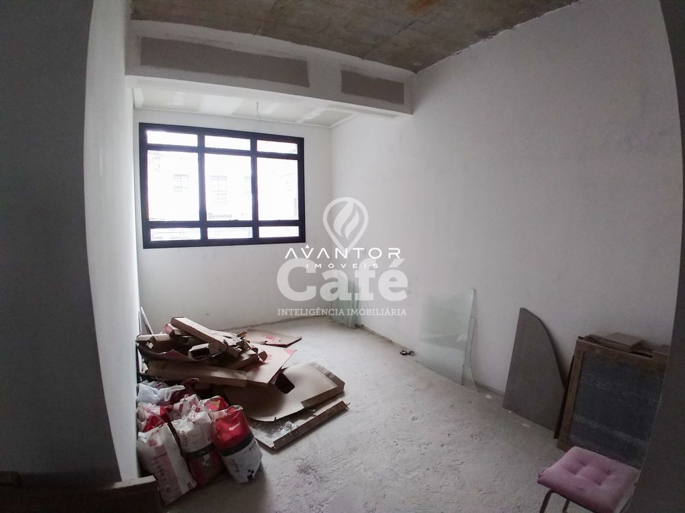 Sala comercial com 105m² de área privativa, 2 banheiros e copa — Sala Comercial com 1 sala à venda em Centro, Santa Maria/RS