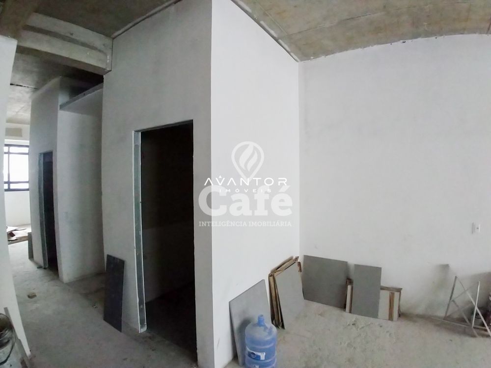 Sala comercial com 105m² de área privativa, 2 banheiros e copa — Sala Comercial com 1 sala à venda em Centro, Santa Maria/RS