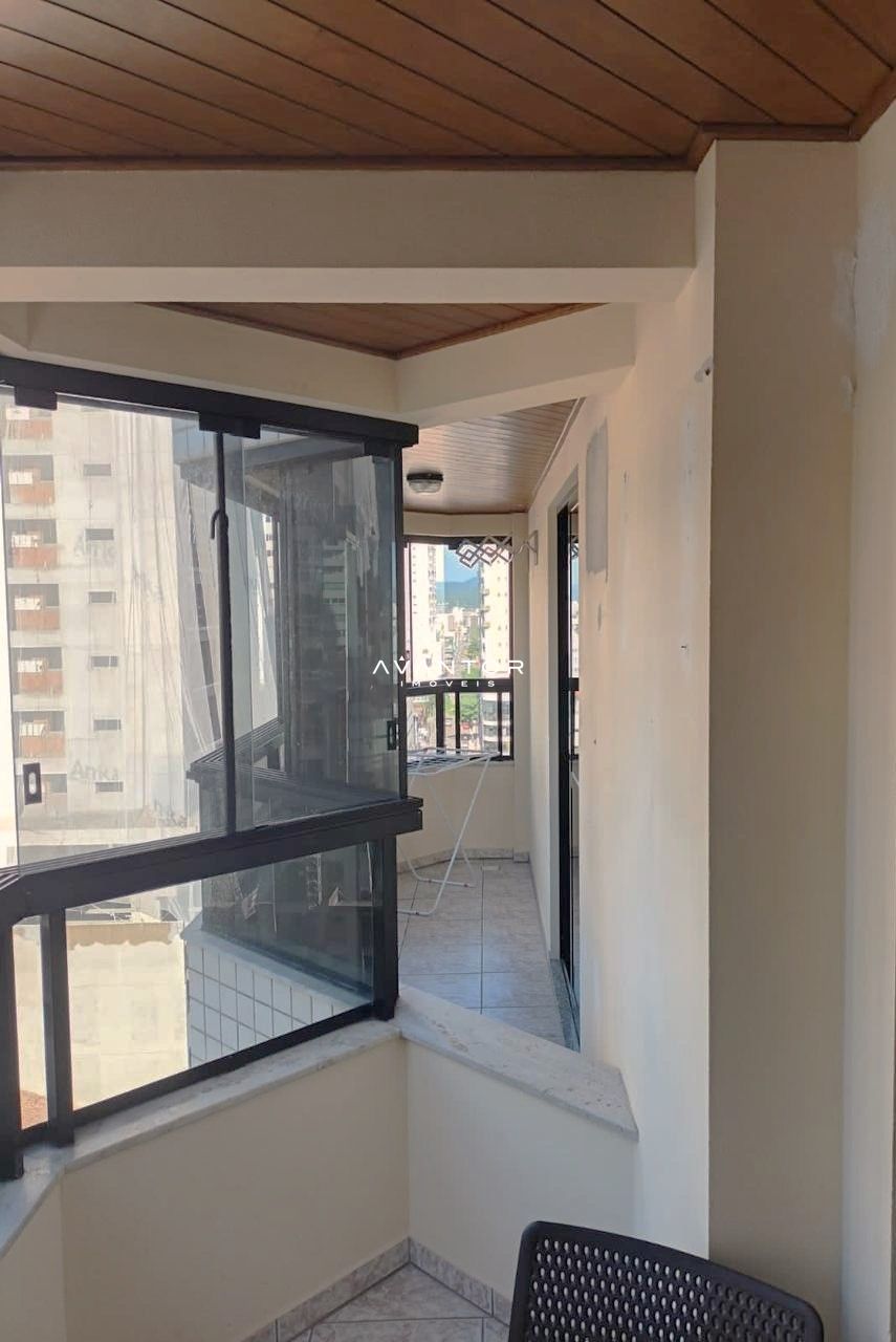 Apartamento com 2 quartos à venda no Edifício Ana Capri, em Centro, Balneário Camboriú/SC — foto 3 de 7