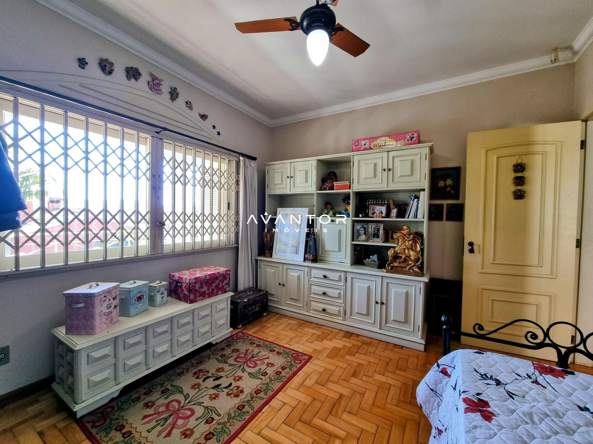 Casa com 4 quartos à venda em Nossa Senhora de Lourdes, Santa Maria/RS — foto 29 de 36
