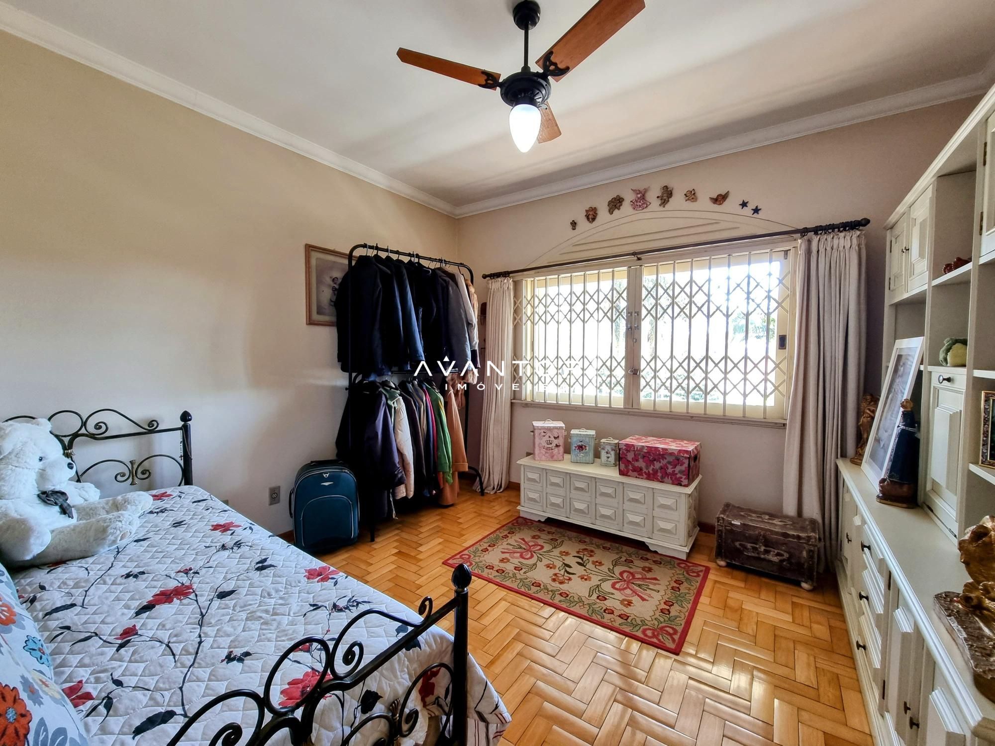Casa com 4 quartos à venda em Nossa Senhora de Lourdes, Santa Maria/RS — foto 32 de 36