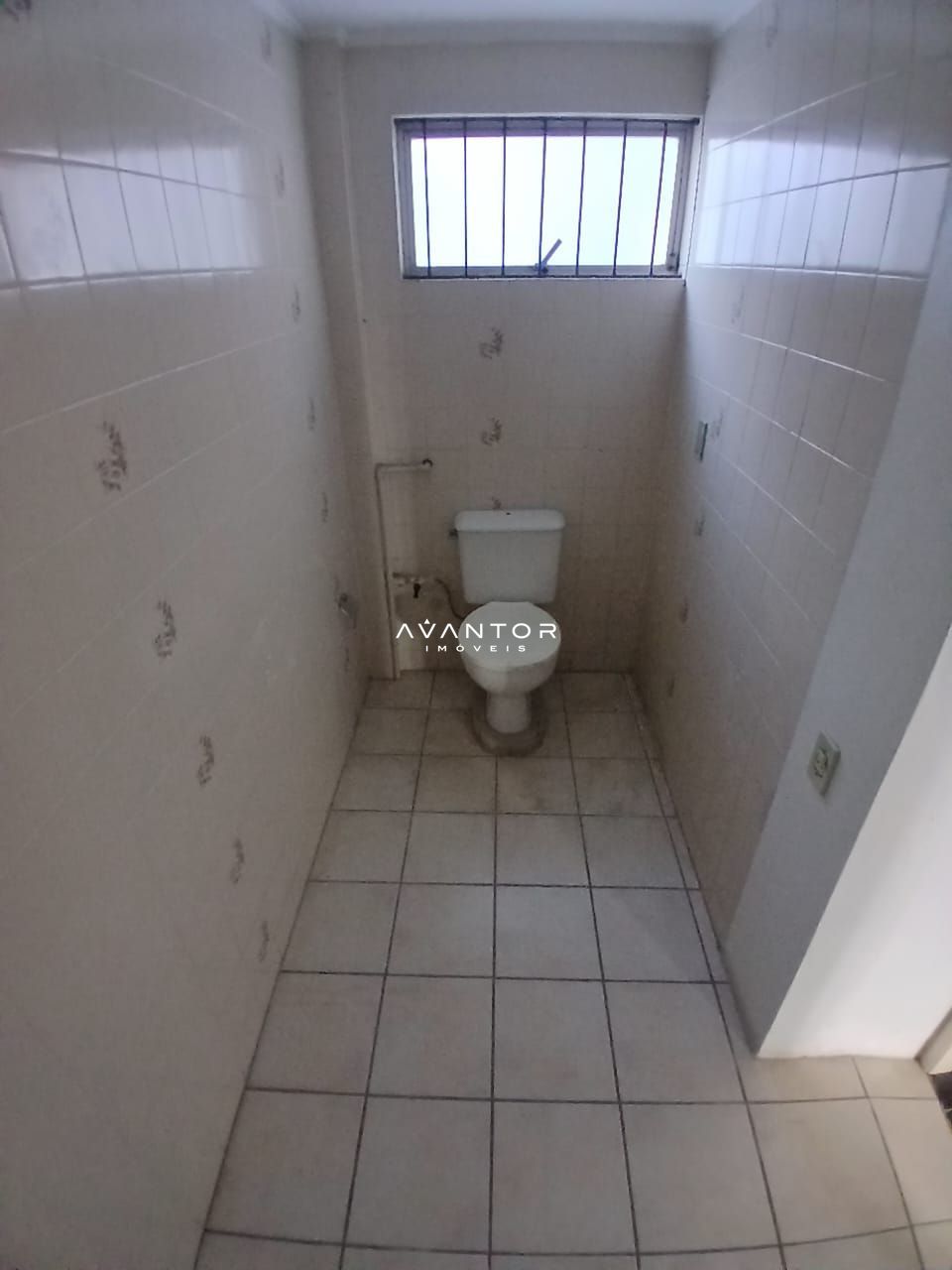 Sala Comercial com 4 salas para alugar no Edifício Mediterranee, em Bonfim, Santa Maria/RS — foto 8 de 18