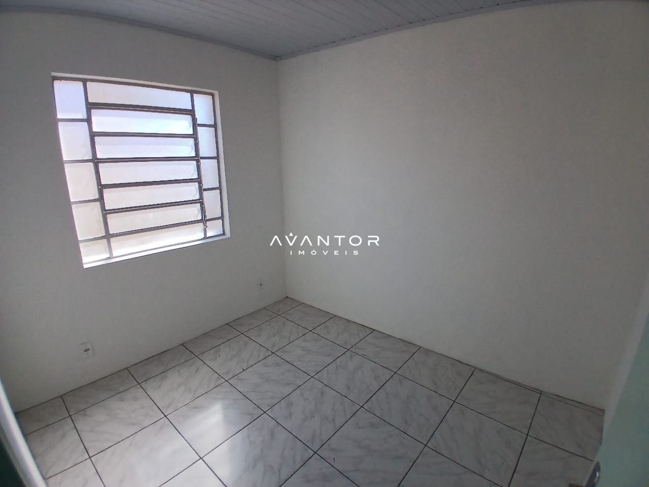 Casa Comercial com 4 salas para alugar em Carolina, Santa Maria/RS — foto 9 de 19