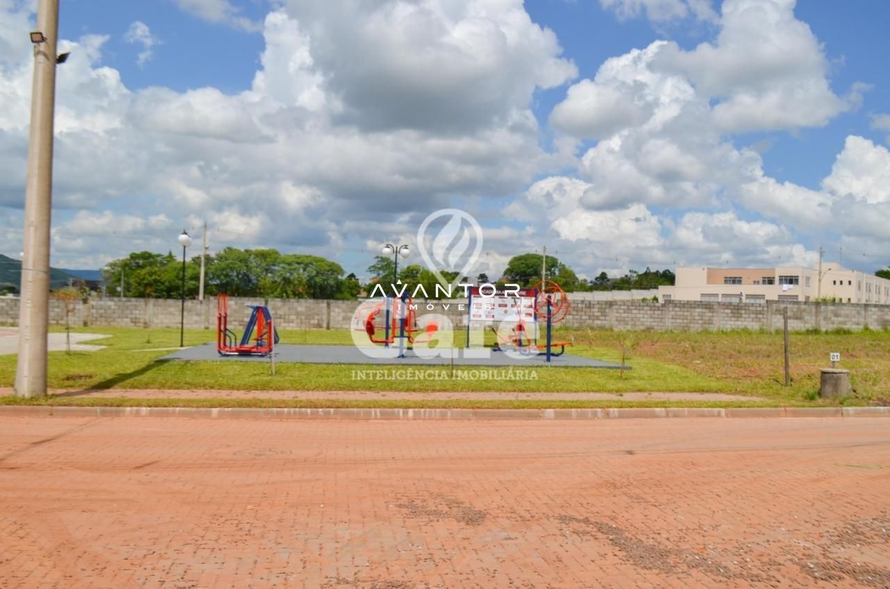 Condomínio Fechado, Terreno plano — Terreno à venda no Viareggio Residence Club, em São José, Santa Maria/RS