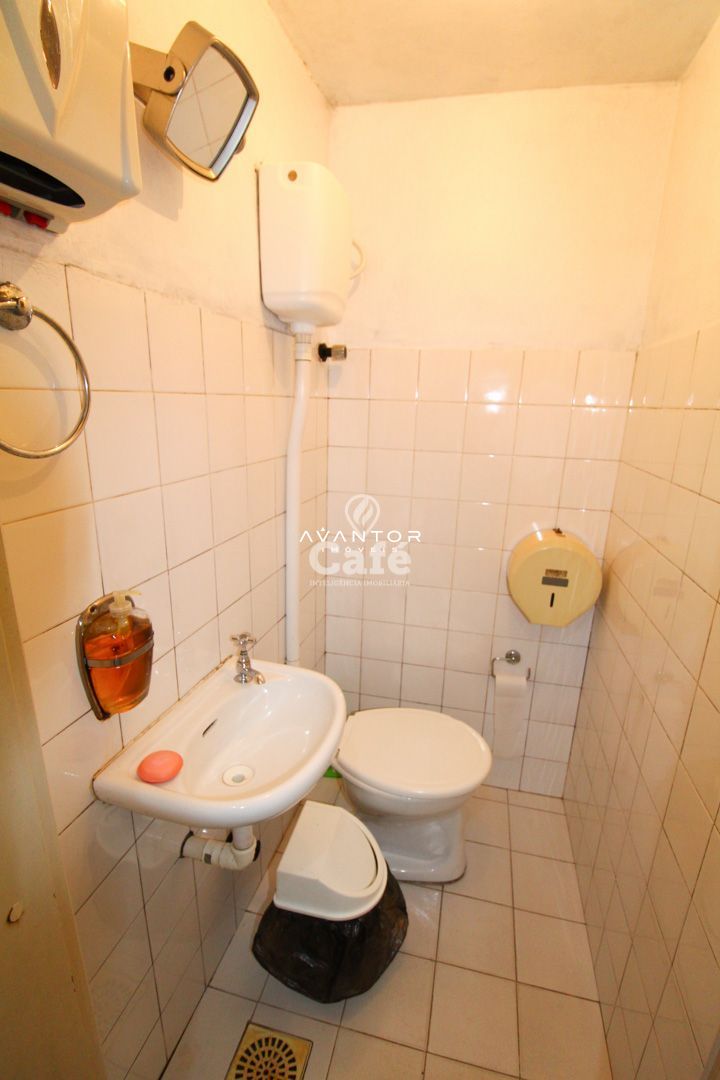 Sala Comercial com 3 salas à venda no Edifício Galeria do Comércio, em Centro, Santa Maria/RS — foto 10 de 12