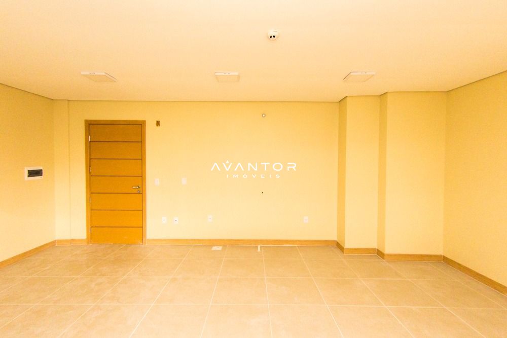 Sala Comercial com 1 sala à venda no Residencial Espírito Santo, em Centro, Santa Maria/RS — foto 2 de 15
