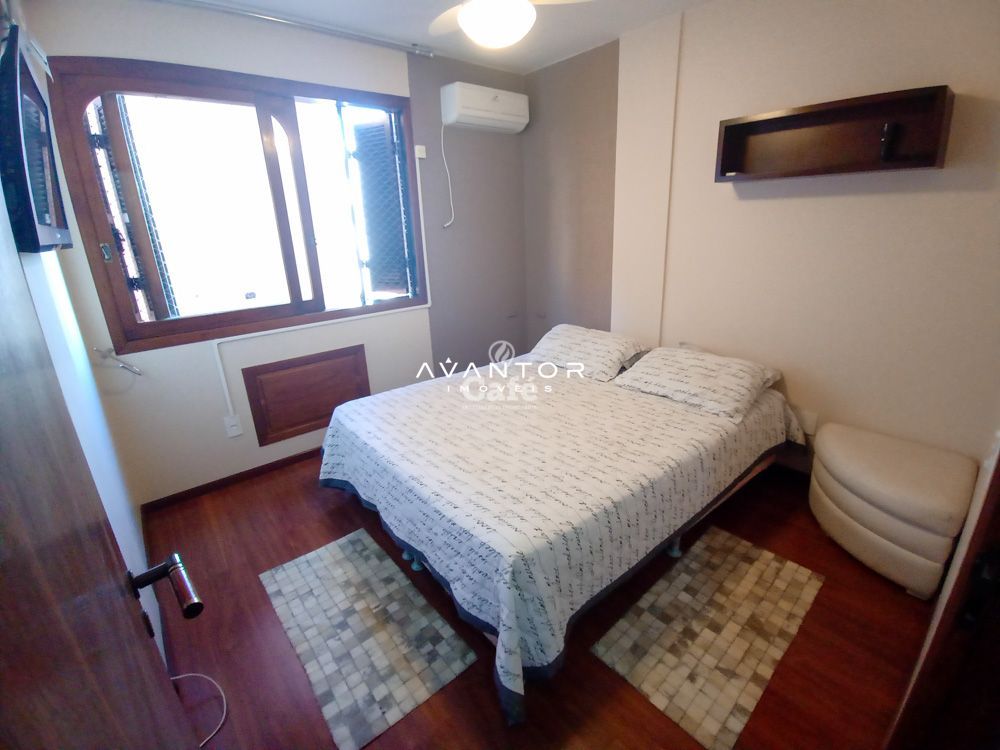 Lindo apartamento 3 dormitórios, sendo um suíte e closet, sala 3 ambientes com lareira, ár — Apartamento com 4 quartos à venda em Nossa Senhora de Fátima, Santa Maria/RS