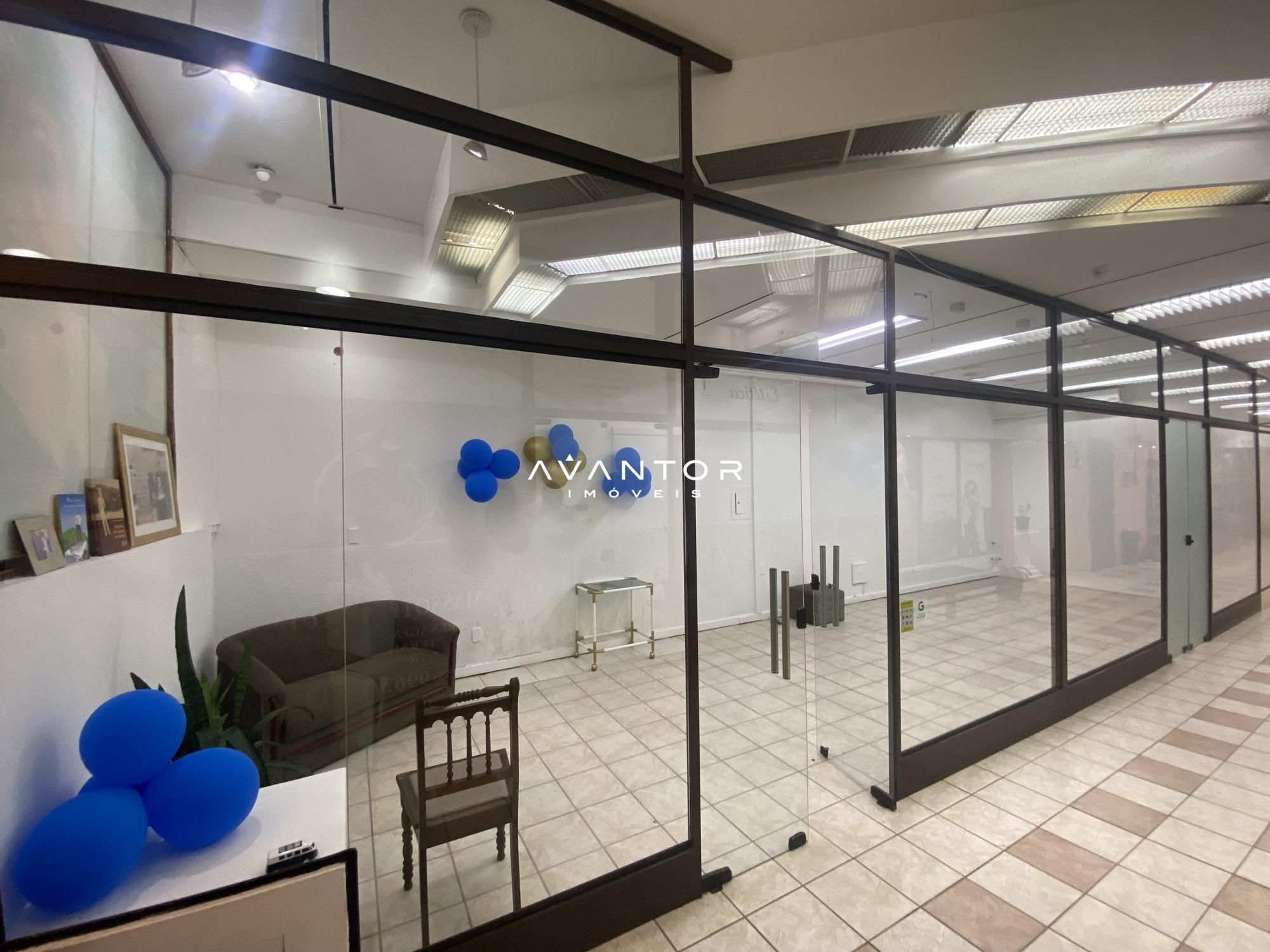 Sala Comercial com 1 sala para alugar em Centro, Santa Maria/RS — foto 2 de 7