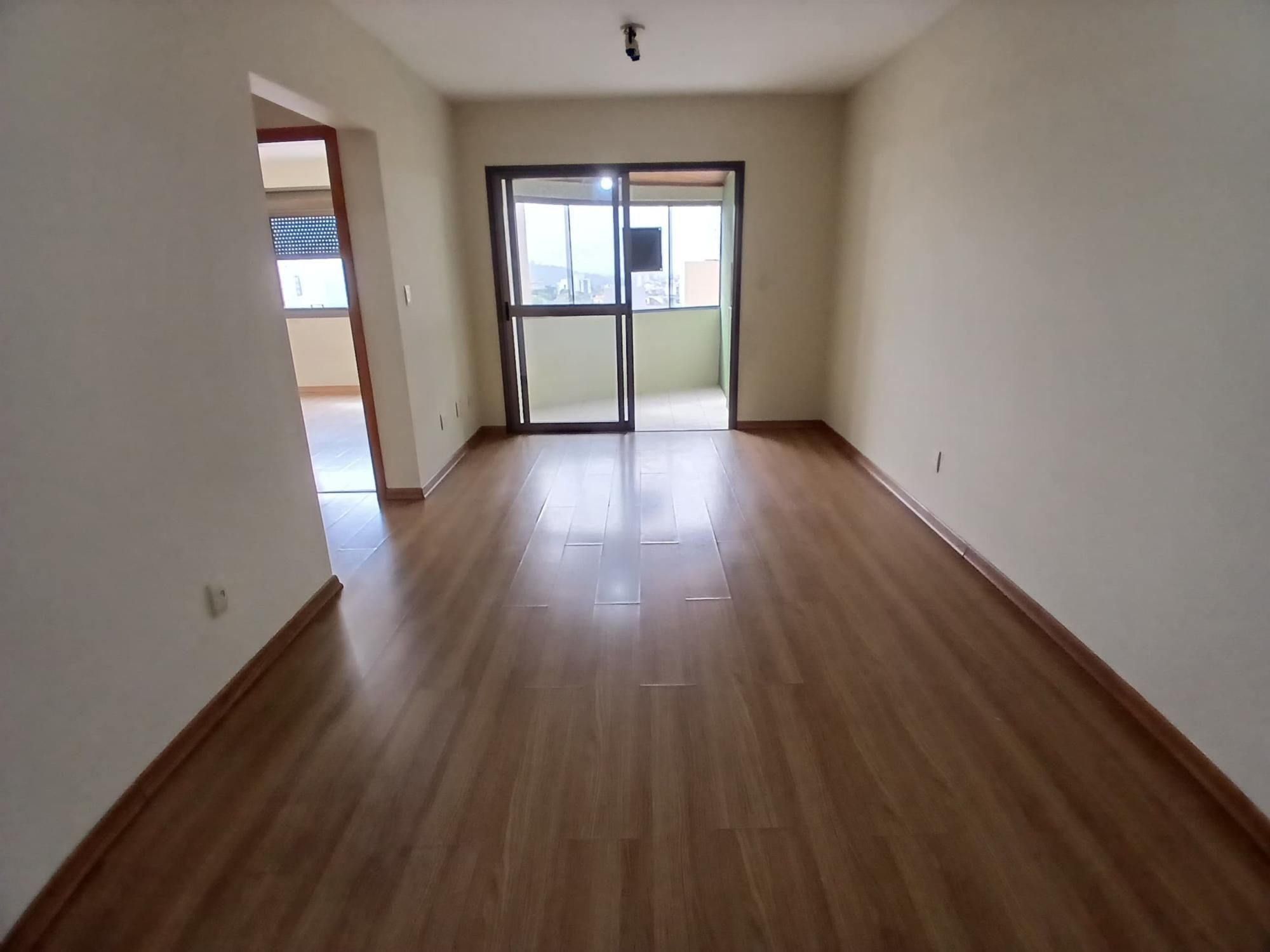 Apartamento De 2 Dormitórios Para Locação No Residencial Royal Plaza — Apartamento com 2 quartos para alugar em Nossa Senhora das Dores, Santa Maria/RS