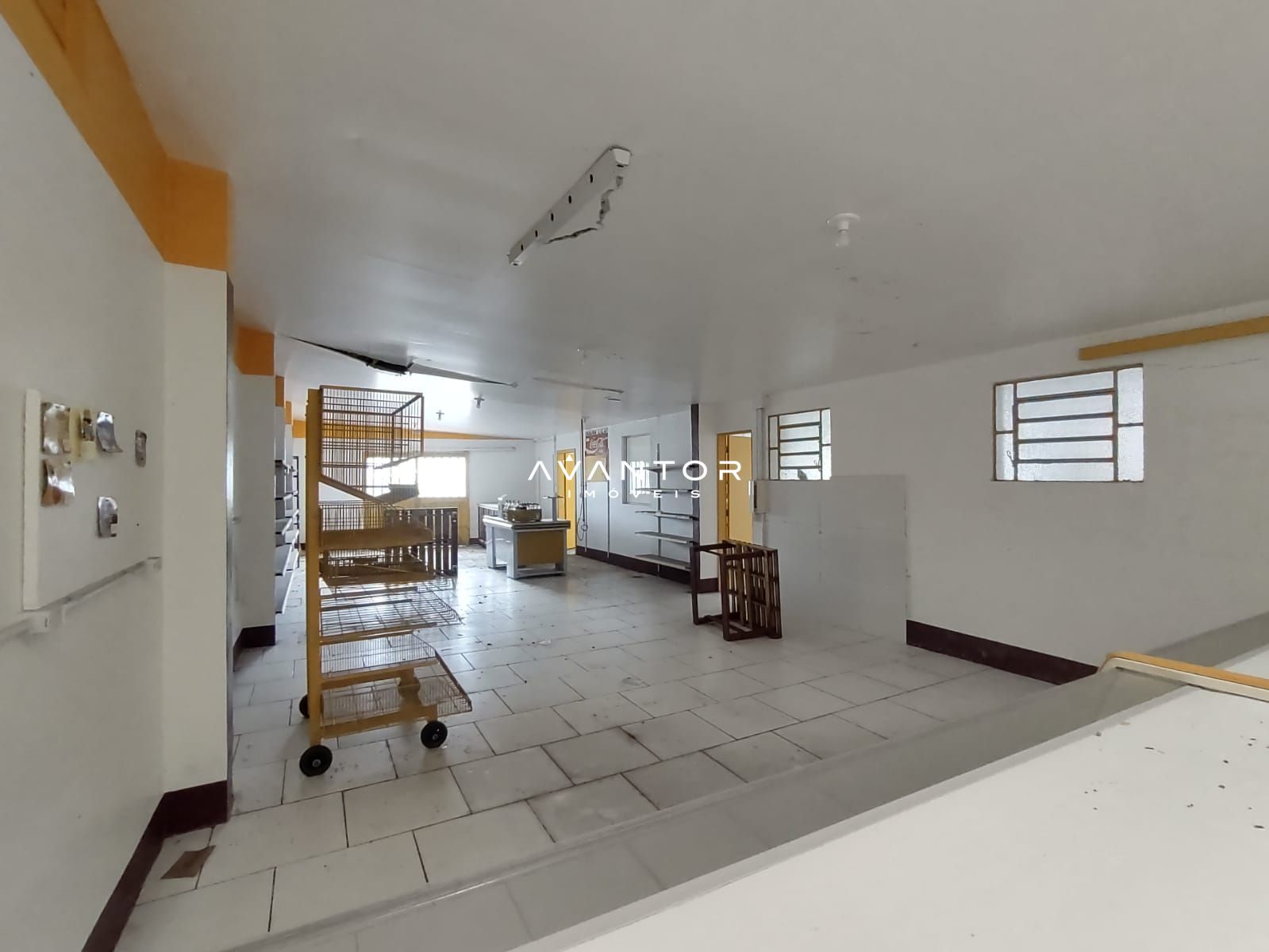Casa Comercial com 3 salas à venda em Salgado Filho, Santa Maria/RS — foto 4 de 9