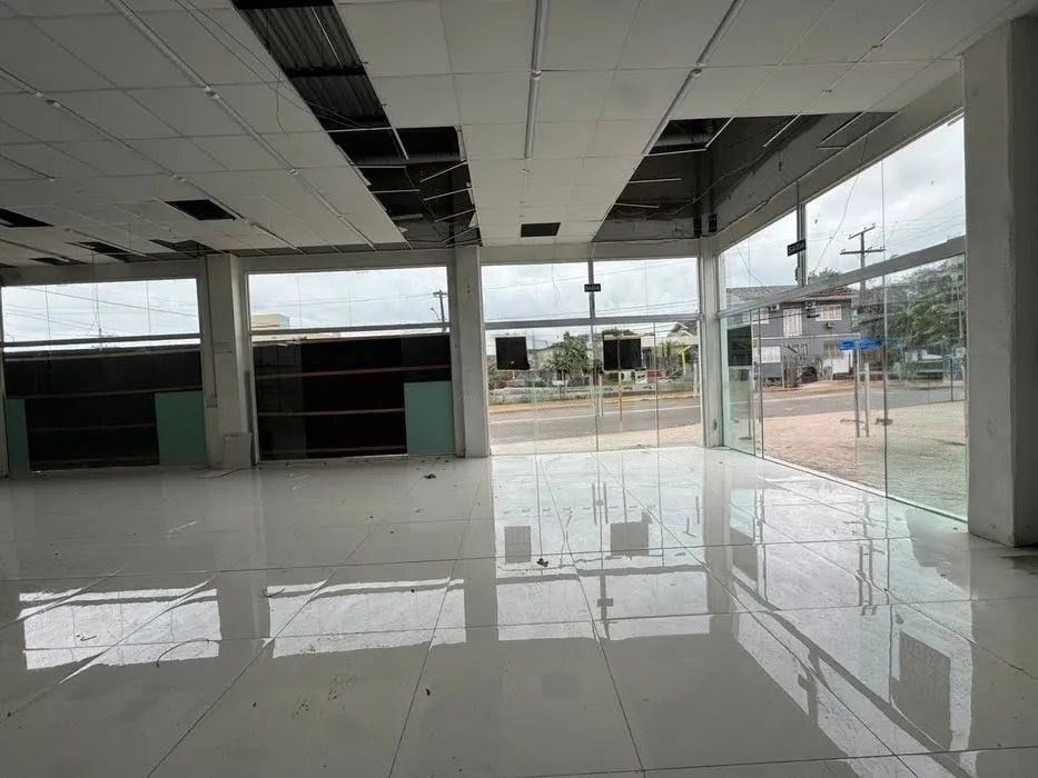 Pavilhão, 315m privativo no bairro Noal em Santa Maria — Pavilhão com 1 sala à venda em Noal, Santa Maria/RS