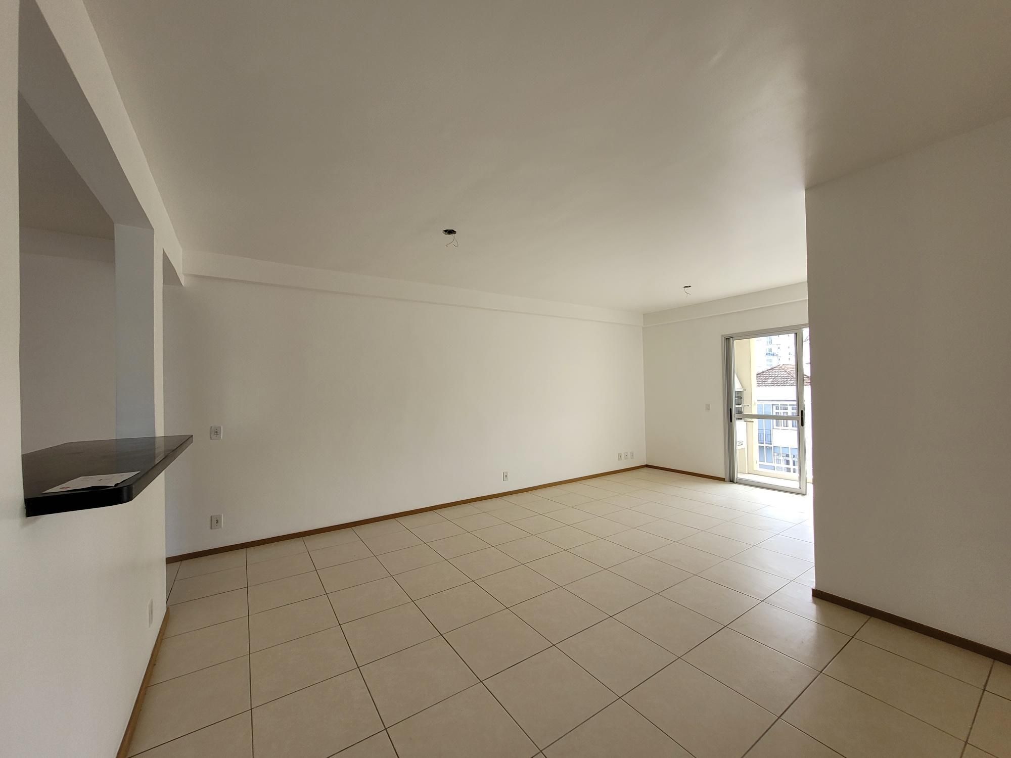 Apartamento de 3 dormitórios, Suíte, Sacada com churrasqueira, Box de Garagem, no Residenc — Apartamento com 3 quartos para alugar em Centro, Santa Maria/RS