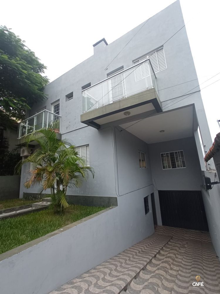 Kitnet Com Banheiro e Sacada Próximo a UFN — Studio com 1 quarto para alugar em Nossa Senhora do Rosário, Santa Maria/RS