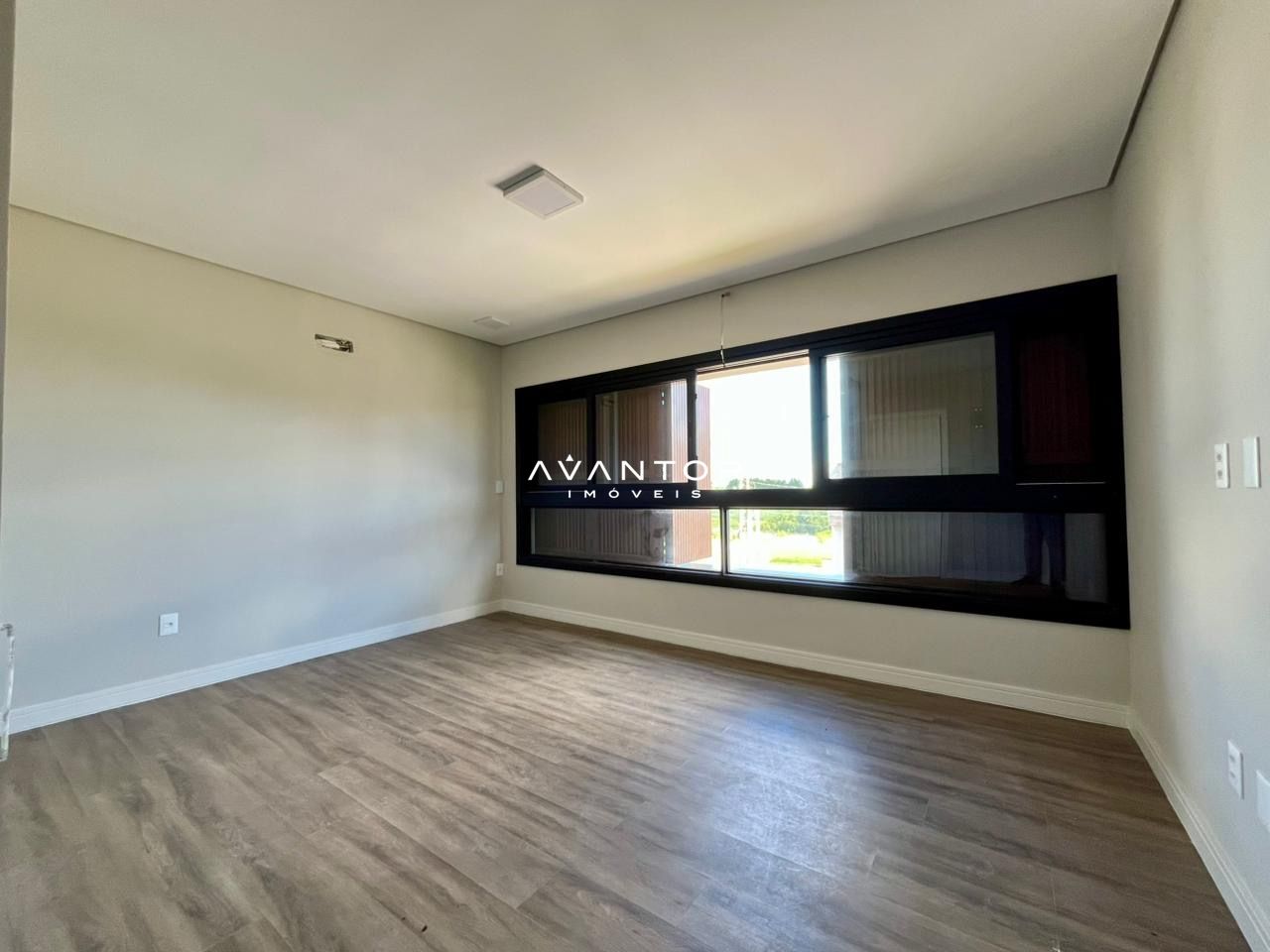 Casa com 4 quartos à venda no Residencial Real Park, em Tomazetti, Santa Maria/RS — foto 27 de 36