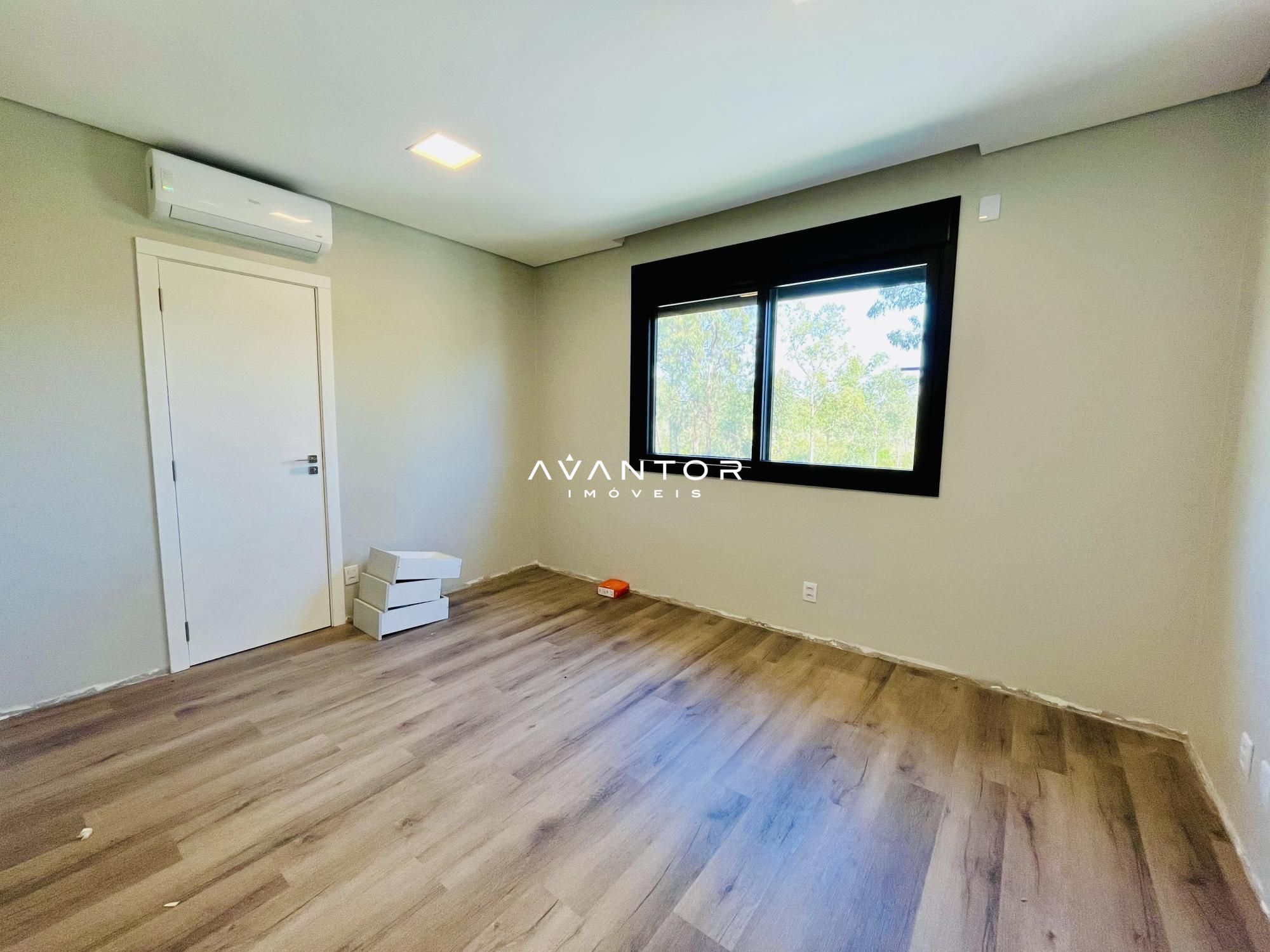 Casa com 5 quartos à venda no Viareggio Residence Club, em São José, Santa Maria/RS — foto 32 de 35