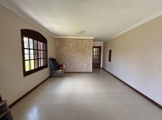 3 dormitórios, 1 suíte, Casa com pátio grande, Boi Morto — Casa com 3 quartos à venda em Boi Morto, Santa Maria/RS