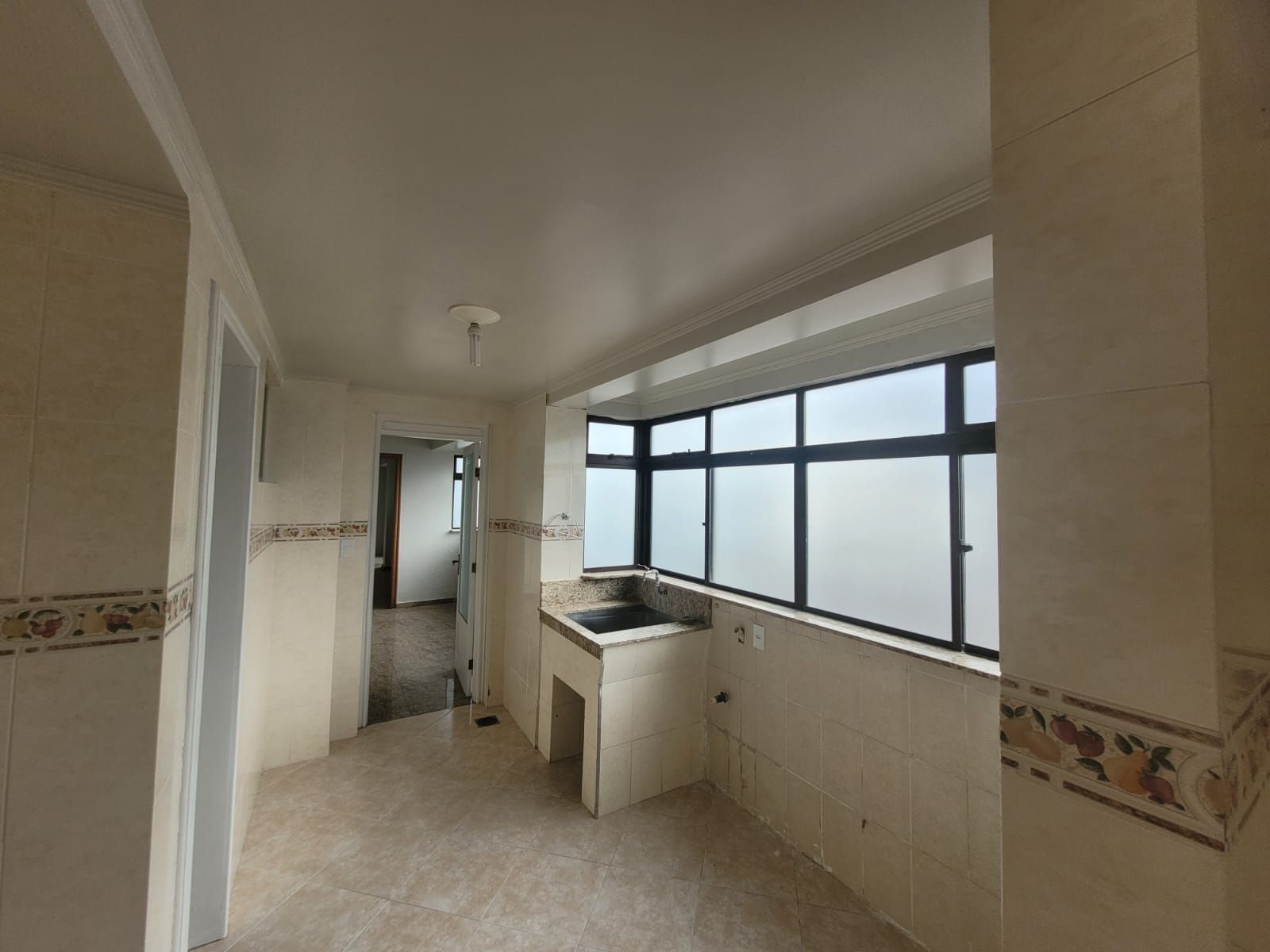 5 dormitórios, 2 suítes, 2 vagas, Av. Presidente Vargas — Apartamento com 5 quartos à venda em Nossa Senhora de Fátima, Santa Maria/RS