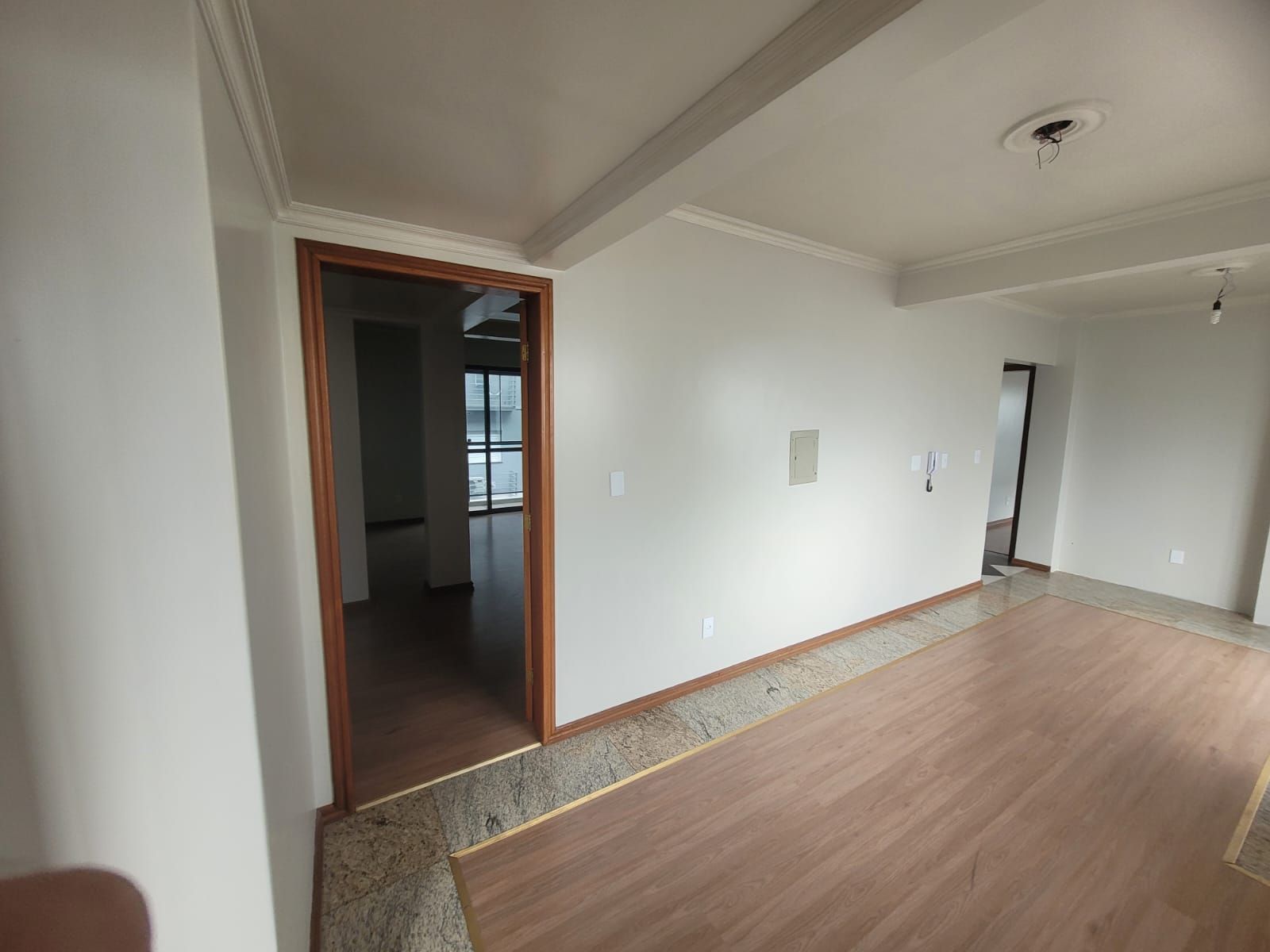 5 dormitórios, 2 suítes, 2 vagas, Av. Presidente Vargas — Apartamento com 5 quartos à venda em Nossa Senhora de Fátima, Santa Maria/RS