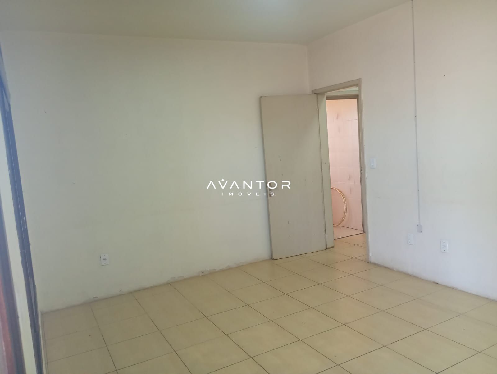 Casa Comercial com 3 salas para alugar em Camobi, Santa Maria/RS — foto 7 de 16