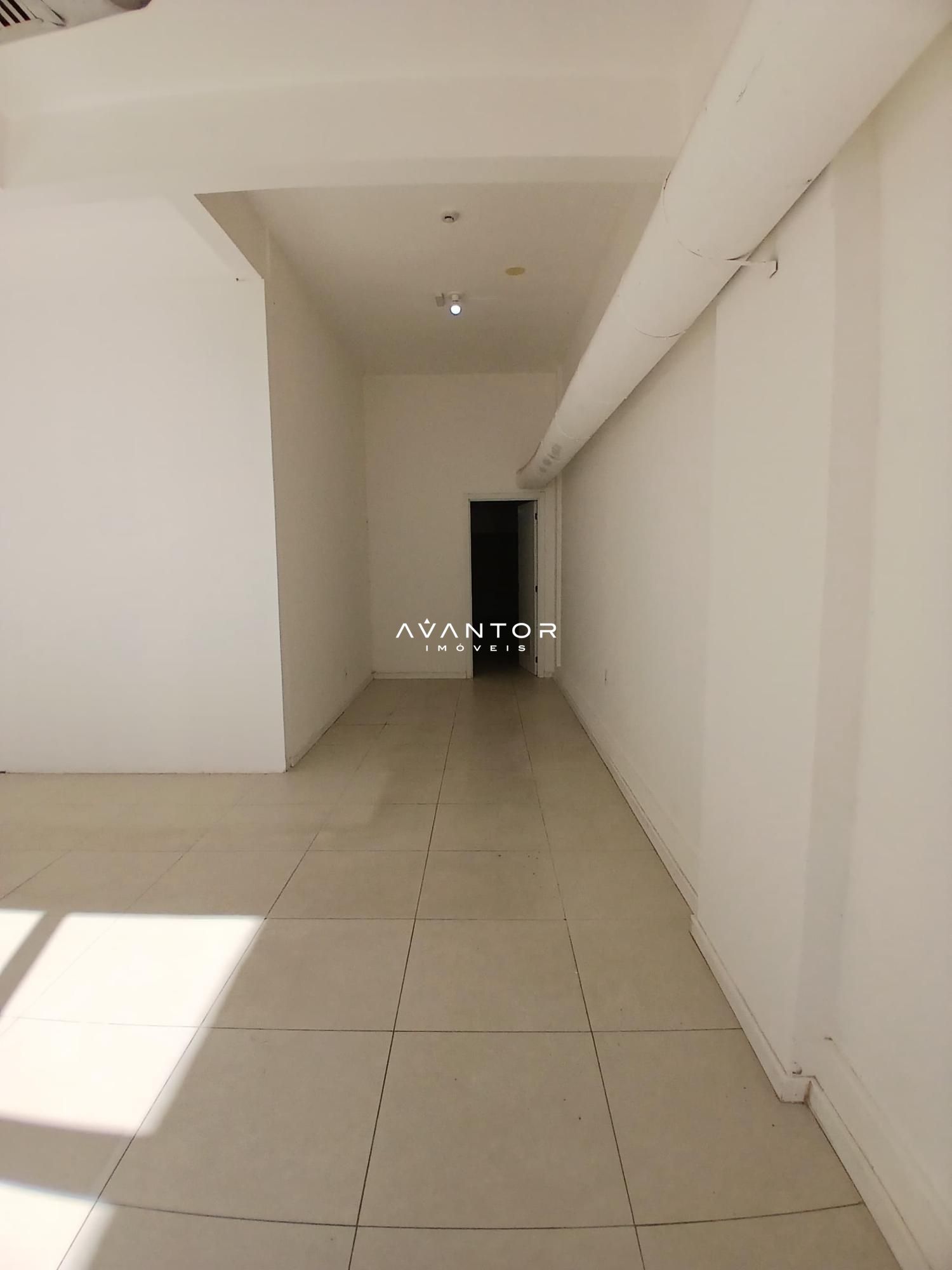 Loja com 3 salas para alugar no Edifício Namastê, em Centro, Santa Maria/RS — foto 22 de 25