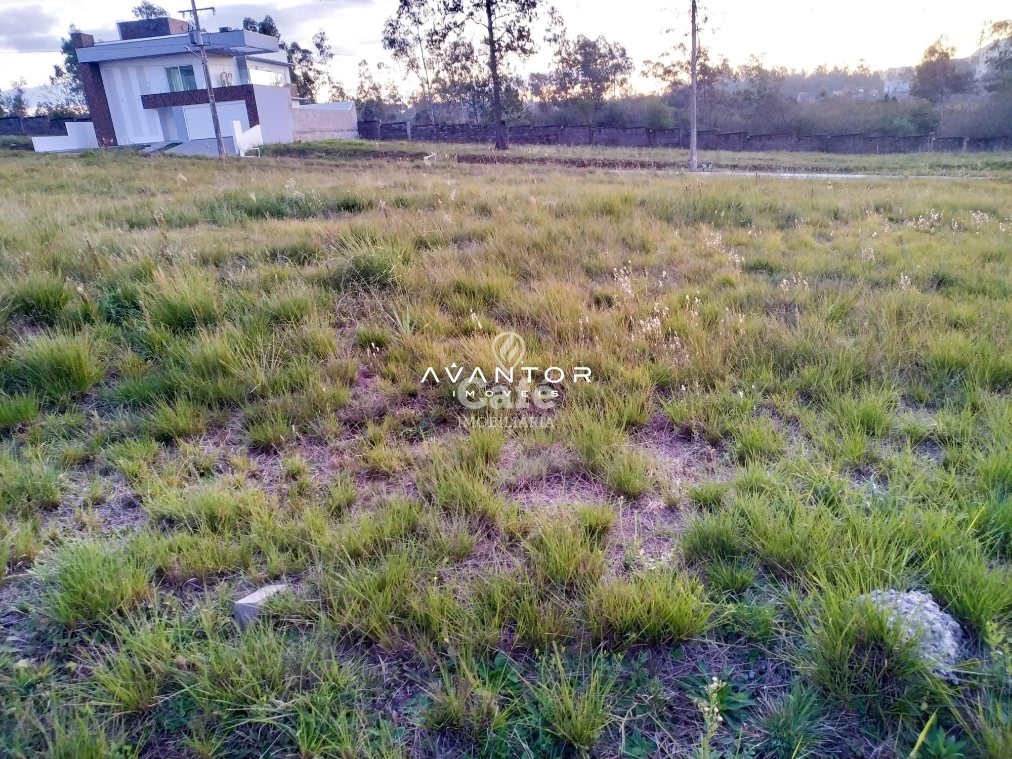 Excelente terreno em condomínio fechado, com ótima infraestrutura — Terreno à venda em São José, Santa Maria/RS