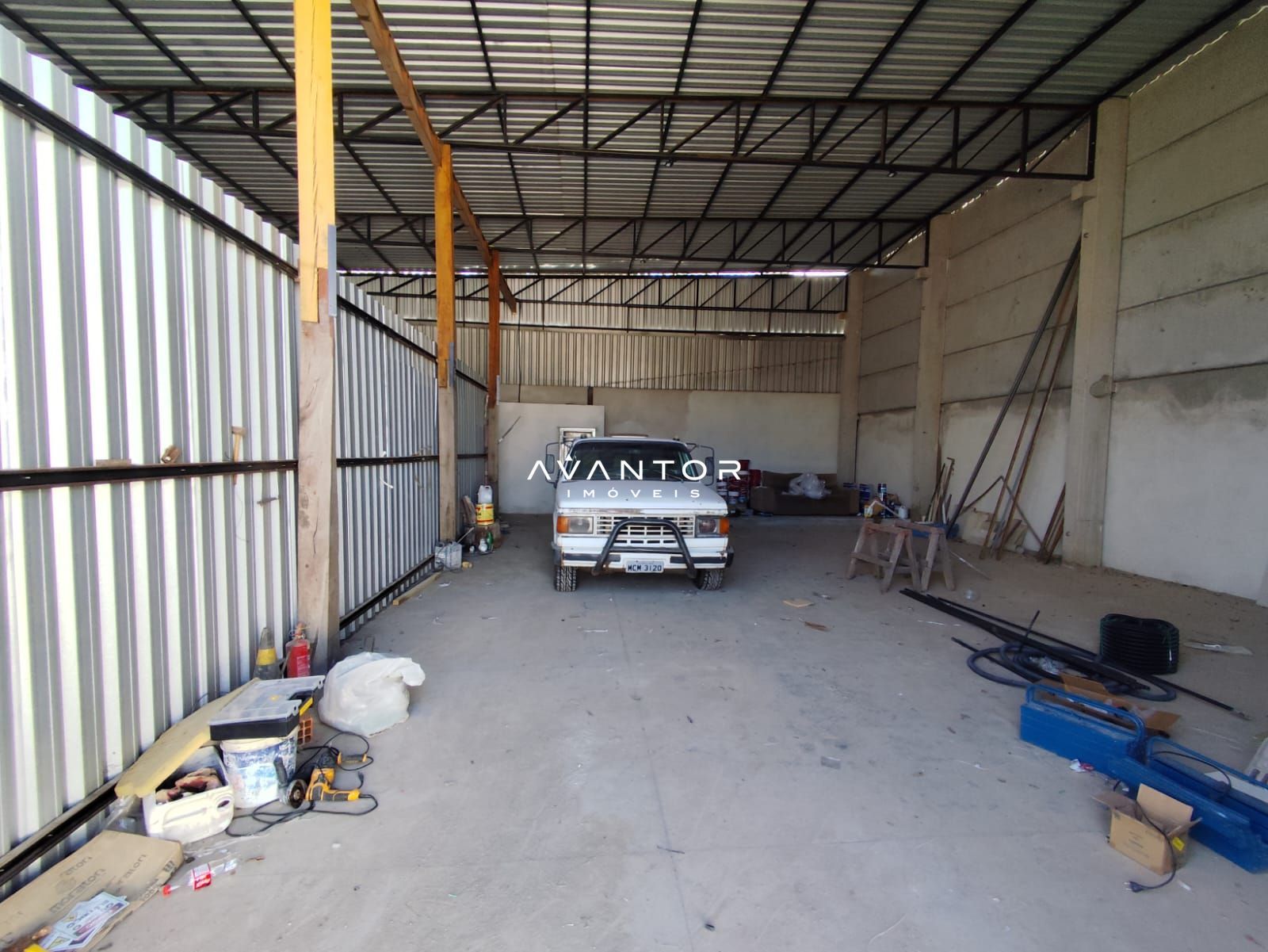 Pavilhão com 1 sala para alugar em Km 3, Santa Maria/RS — foto 3 de 4