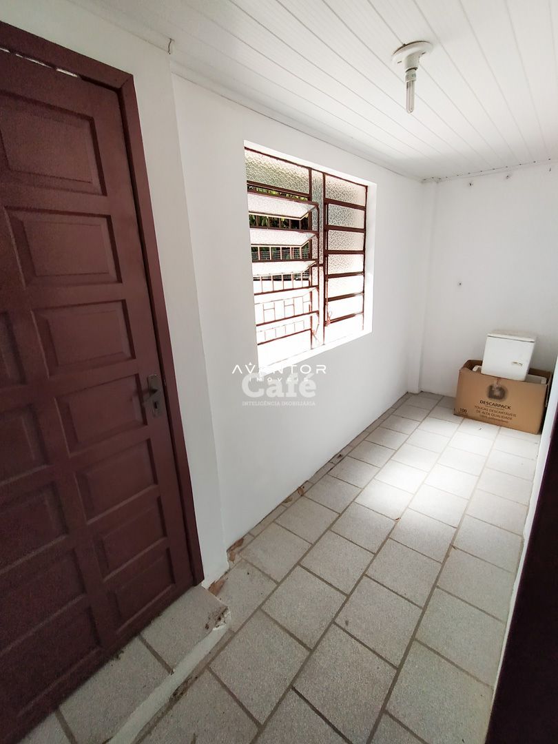 Casa, 6 Dormitórios, 1 Suíte, 5 Banheiros, 2 Vagas, Salão de festas, Sacada, Terraço, Noss — Casa com 6 quartos à venda em Nossa Senhora do Rosário, Santa Maria/RS