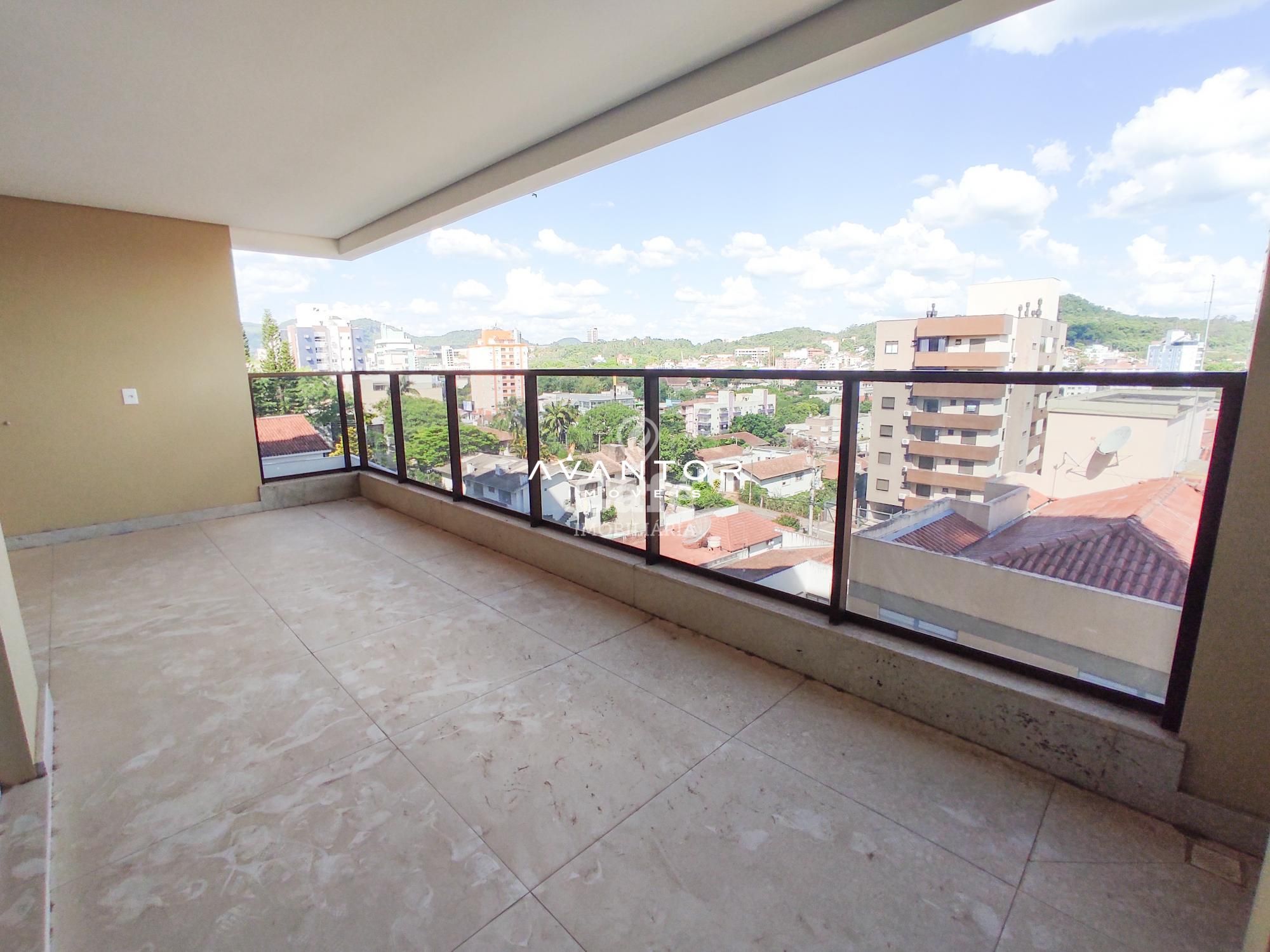 Espaço apartamento com 3 dormitórios, ampla área gourmet, 2 vagas de garagens em bairro no — Apartamento com 3 quartos à venda em Nossa Senhora de Lourdes, Santa Maria/RS