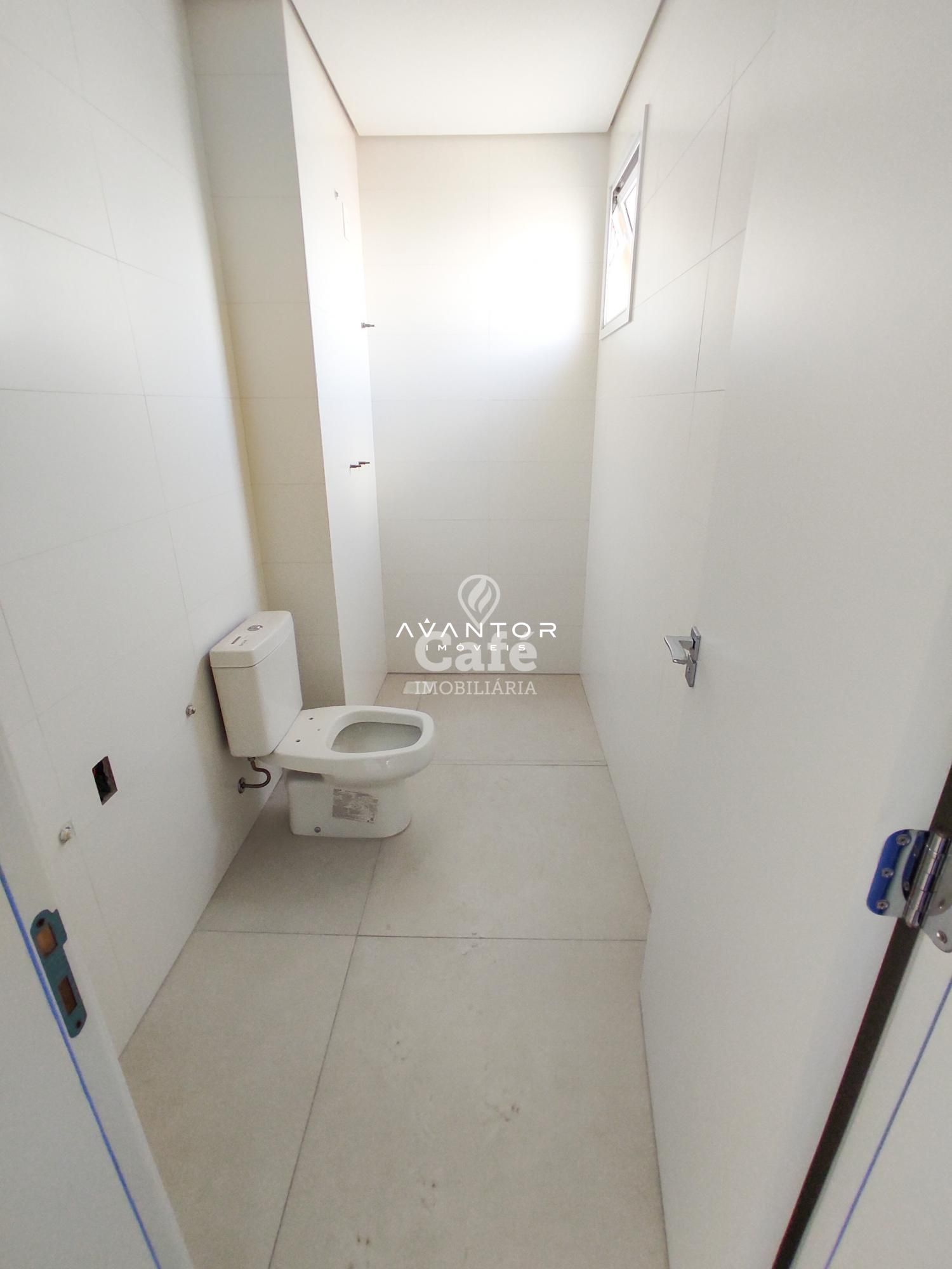 Apartamento amplo com 4 dormitórios, sendo 3 suíte, ampla área gourmet, 3 vagas de garagen — Apartamento com 4 quartos à venda em Nossa Senhora de Lourdes, Santa Maria/RS
