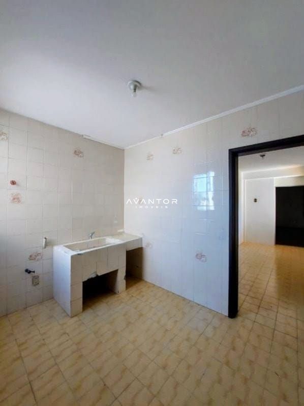 Apartamento com 3 quartos para alugar em Pinheiro Machado, Santa Maria/RS — foto 28 de 30