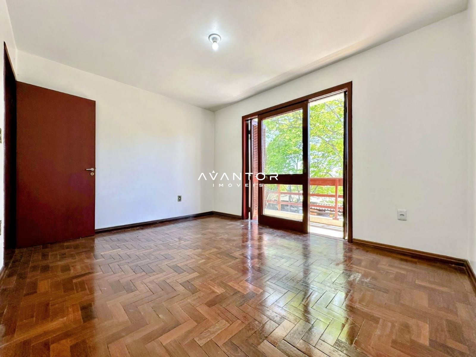 Casa com 3 quartos para alugar em Tomazetti, Santa Maria/RS — foto 8 de 25