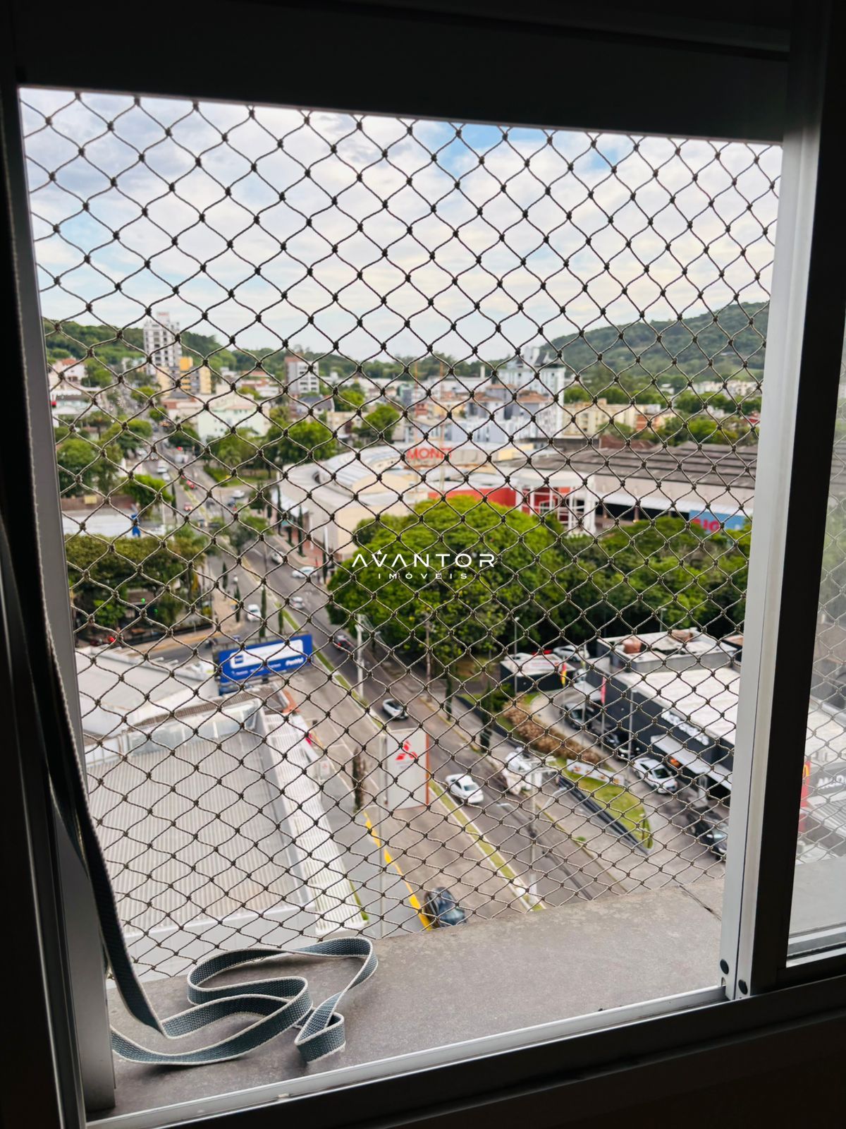 Apartamento com 3 quartos à venda no Edifício Torres Britânicas, em Nossa Senhora de Lourdes, Santa Maria/RS — foto 7 de 11