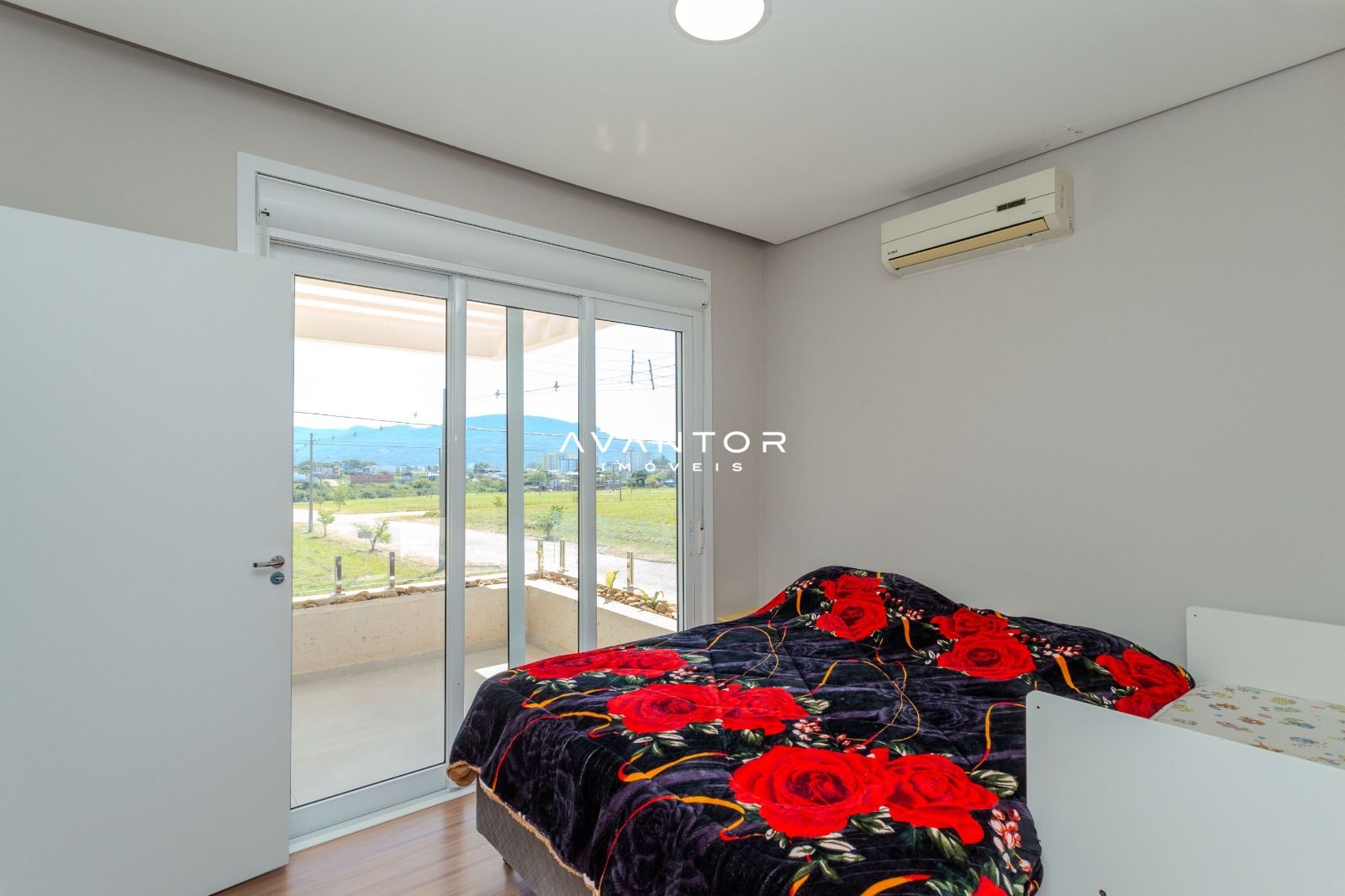 Casa com 4 quartos à venda em Camobi, Santa Maria/RS — foto 23 de 52