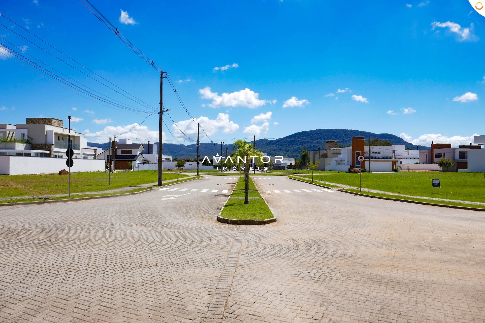 Terreno à venda no Condomínio Bauhaus, em Camobi, Santa Maria/RS — foto 2 de 6